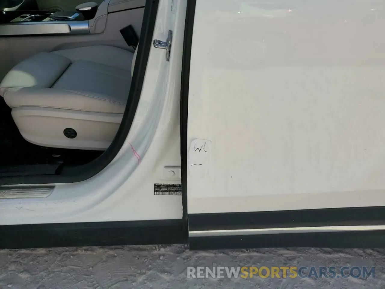 13 Фотография поврежденного автомобиля W1N4M4GB9PW328957 MERCEDES-BENZ GLB-CLASS 2023