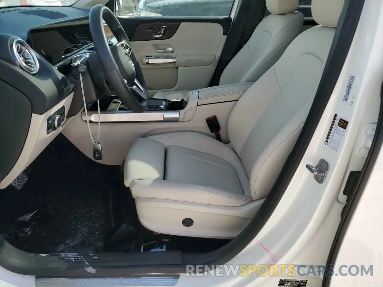 7 Фотография поврежденного автомобиля W1N4M4GB9PW328957 MERCEDES-BENZ GLB-CLASS 2023