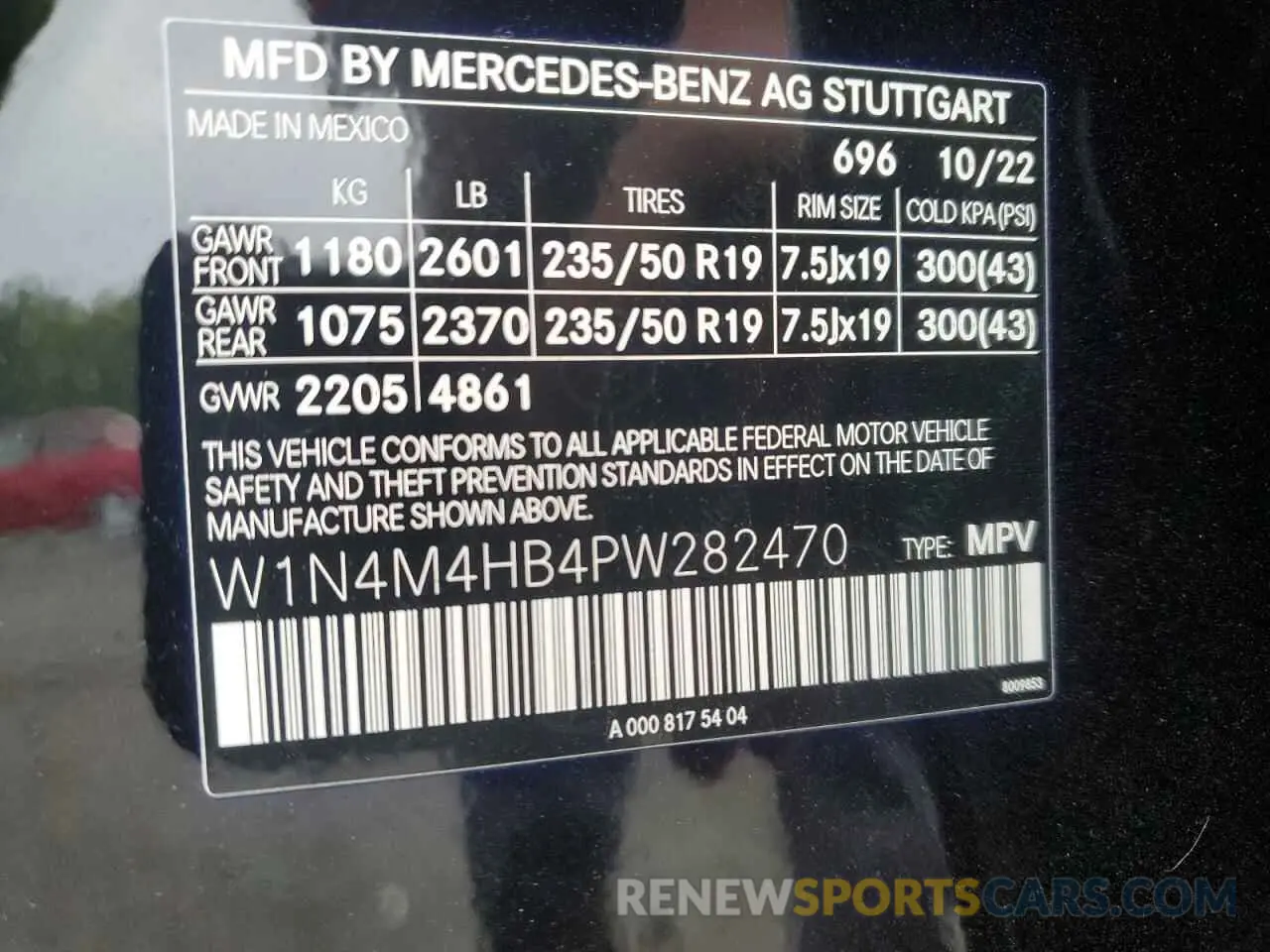 12 Photograph of a damaged car W1N4M4HB4PW282470 MERCEDES-BENZ GLB-CLASS 2023