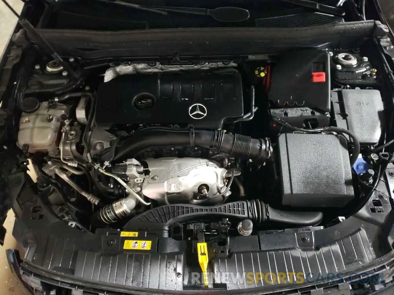 11 Photograph of a damaged car W1N4M4HB4PW330159 MERCEDES-BENZ GLB-CLASS 2023