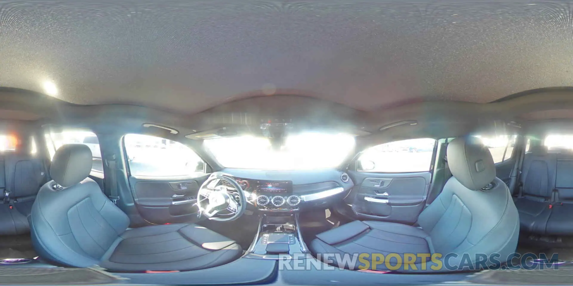 14 Photograph of a damaged car W1N4M4HB4PW333269 MERCEDES-BENZ GLB-CLASS 2023