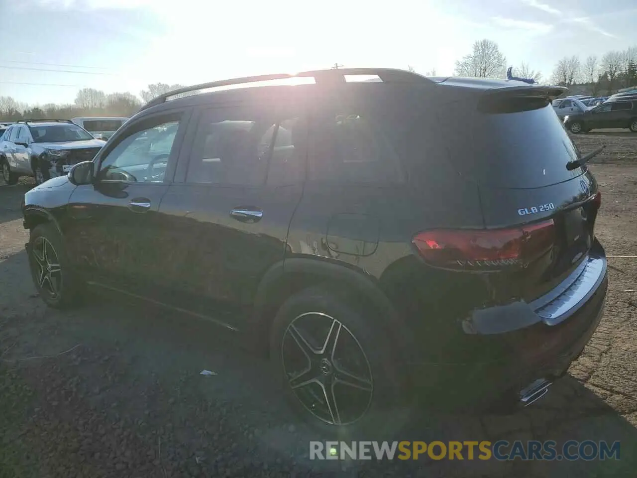 2 Фотография поврежденного автомобиля W1N4M4HB5PW282686 MERCEDES-BENZ GLB-CLASS 2023