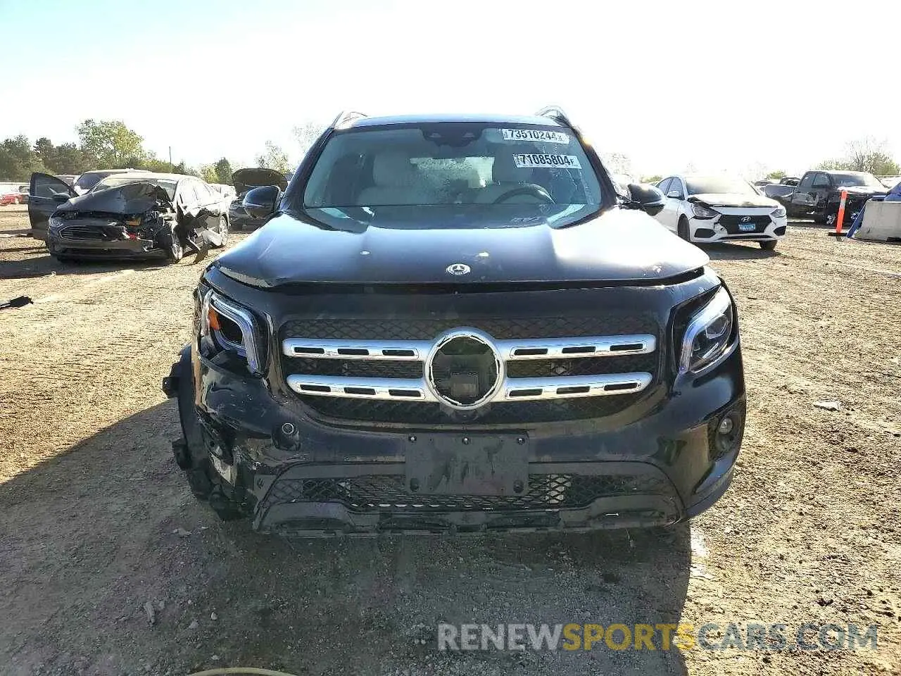 5 Photograph of a damaged car W1N4M4HB6PW282065 MERCEDES-BENZ GLB-CLASS 2023