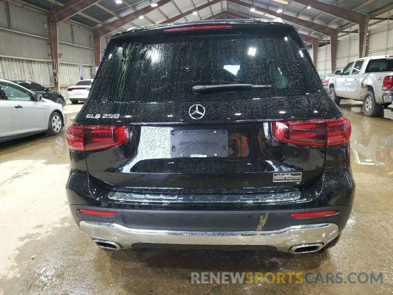 6 Photograph of a damaged car W1N4M4GB0RW342801 MERCEDES-BENZ GLB-CLASS 2024