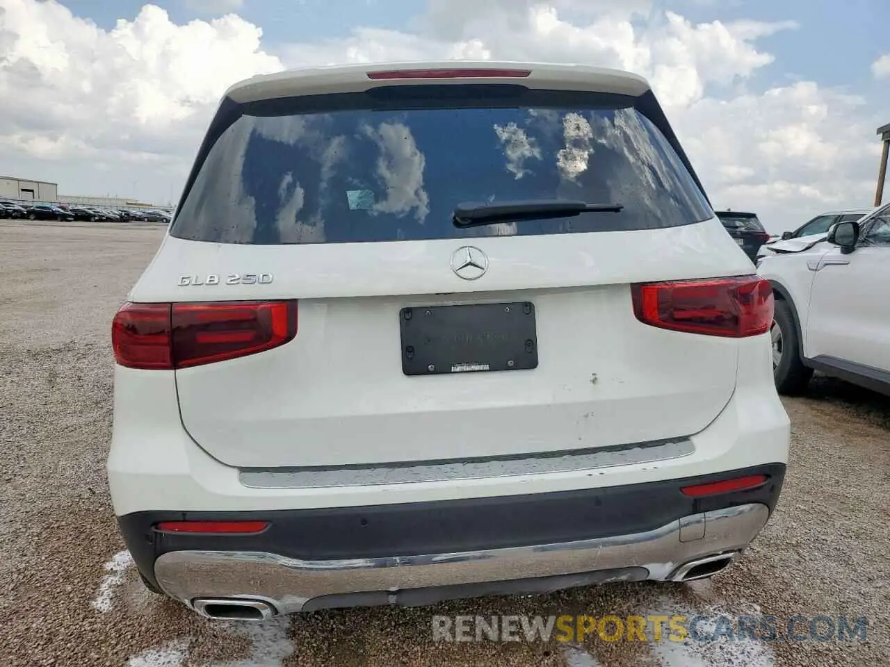 6 Photograph of a damaged car W1N4M4GB8SW383909 MERCEDES-BENZ GLB-CLASS 2025
