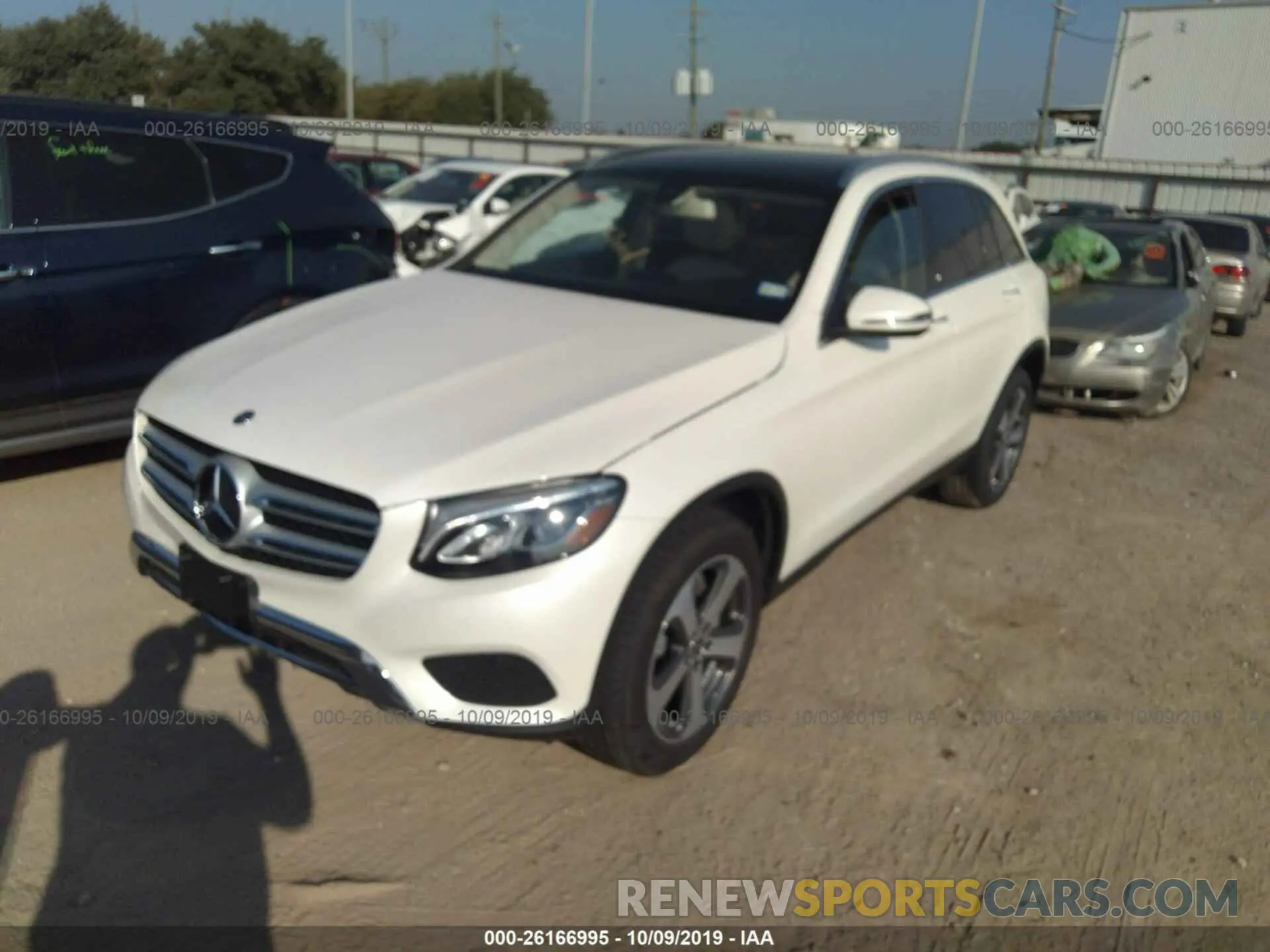 2 Photograph of a damaged car WDC0G4JB8KF532111 MERCEDES-BENZ GLC 2019