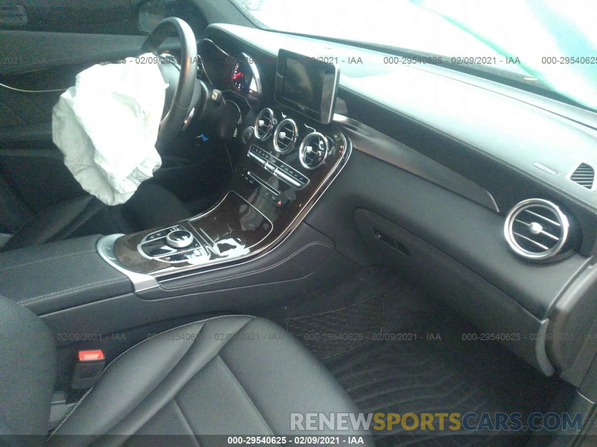 5 Фотография поврежденного автомобиля WDC0G4JB9KV187368 MERCEDES-BENZ GLC 2019