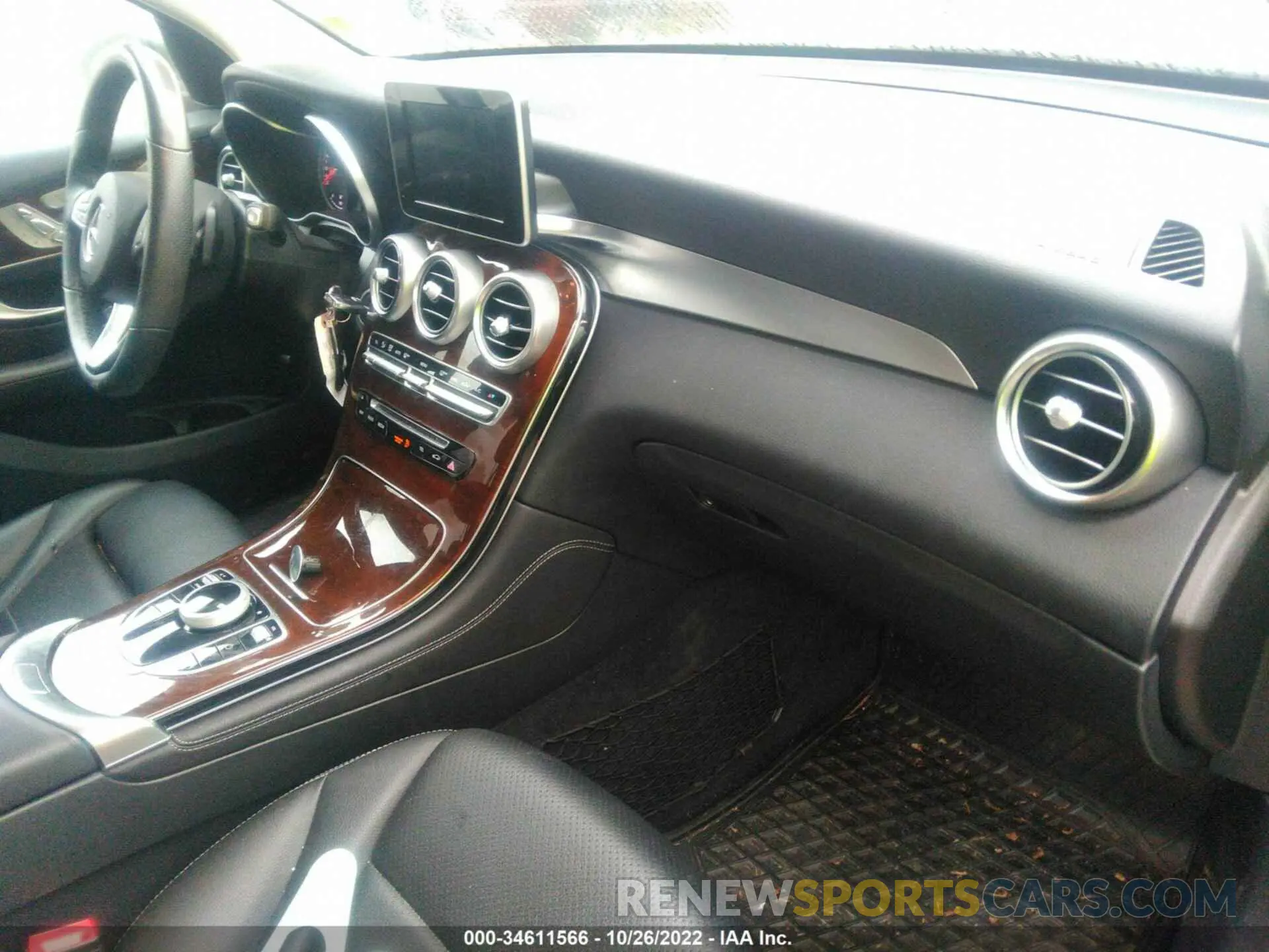 5 Фотография поврежденного автомобиля WDC0G4KB3KV176364 MERCEDES-BENZ GLC 2019