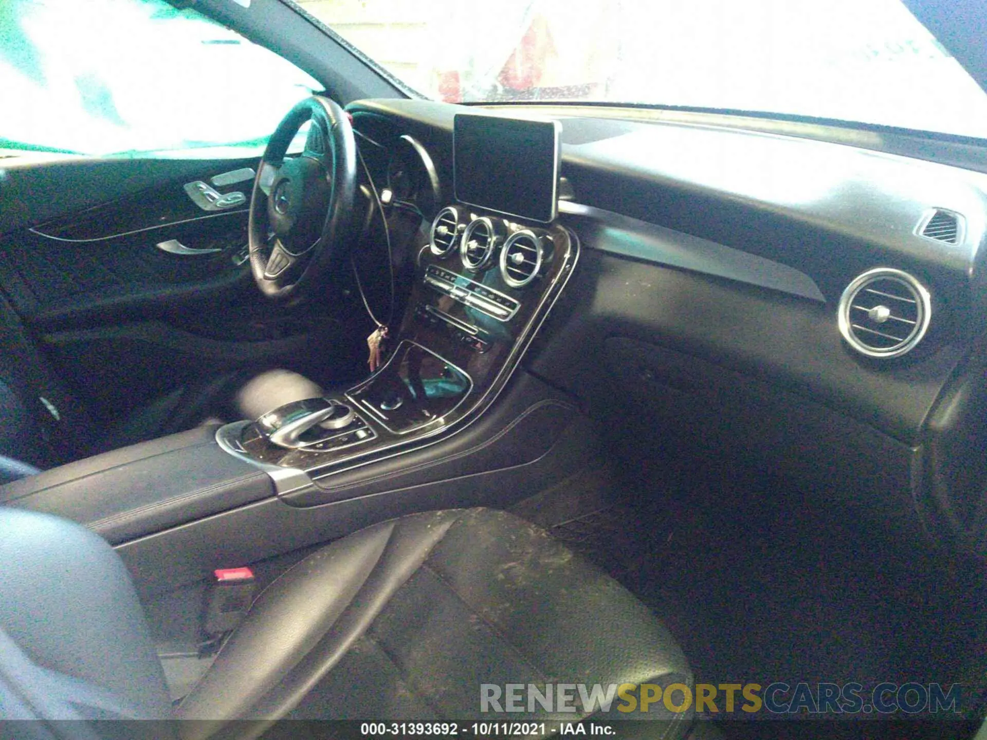 5 Photograph of a damaged car WDC0G4KB4KV146015 MERCEDES-BENZ GLC 2019