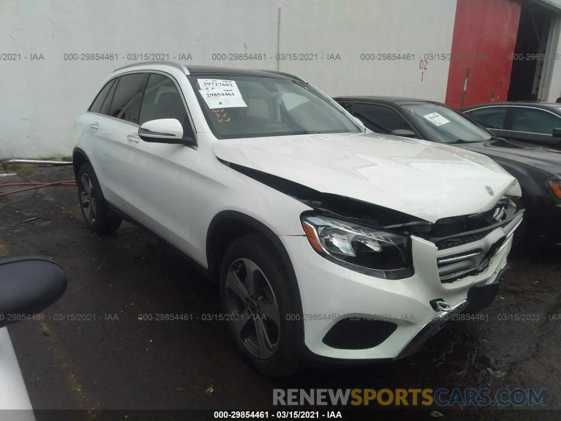 1 Photograph of a damaged car WDC0G4KB6KV180926 MERCEDES-BENZ GLC 2019