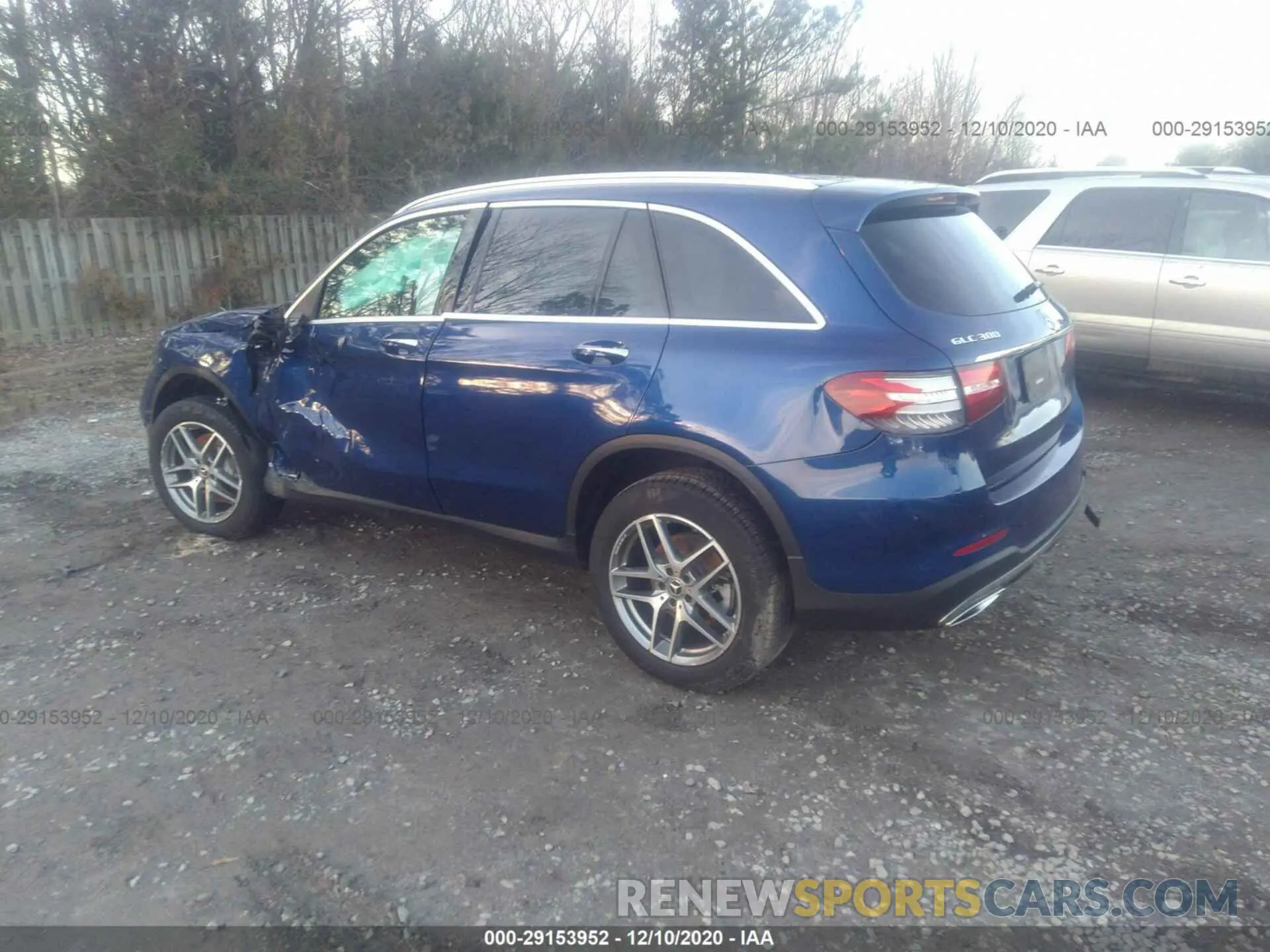 3 Фотография поврежденного автомобиля WDC0G4KB7KV170468 MERCEDES-BENZ GLC 2019