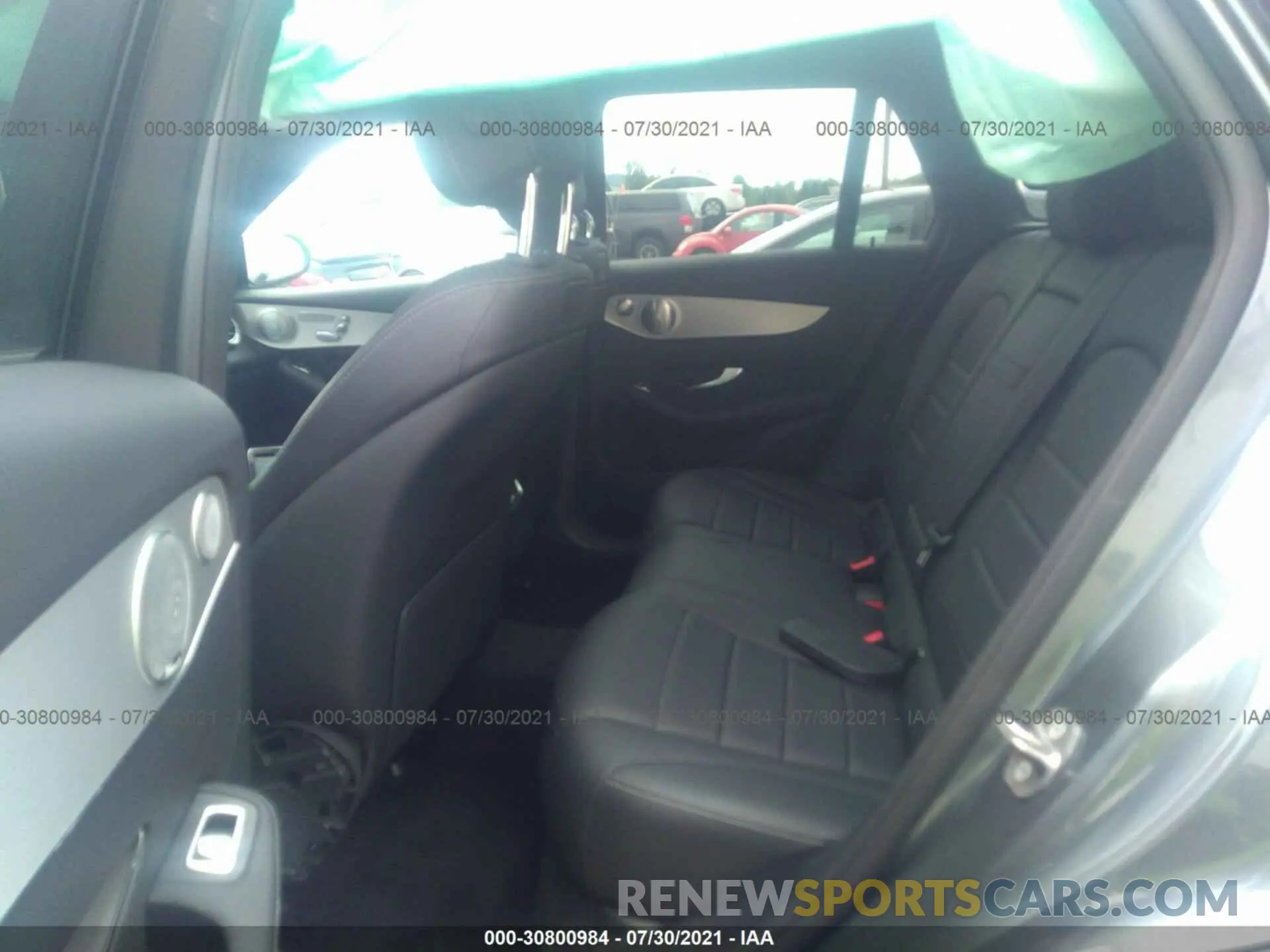 8 Photograph of a damaged car WDC0G4KB7KV187951 MERCEDES-BENZ GLC 2019