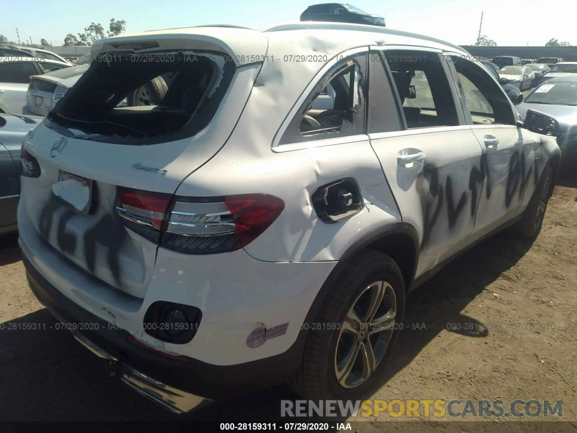 4 Photograph of a damaged car WDC0G5EB1KF621728 MERCEDES-BENZ GLC 2019