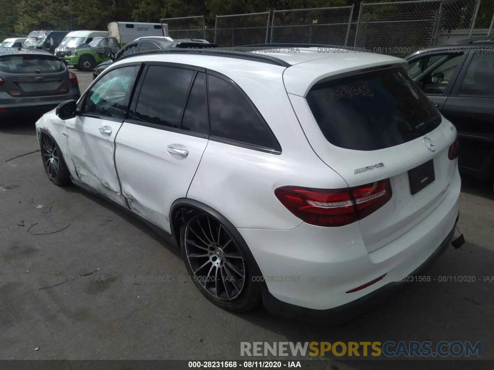 3 Photograph of a damaged car WDC0G6EB0KF524347 MERCEDES-BENZ GLC 2019