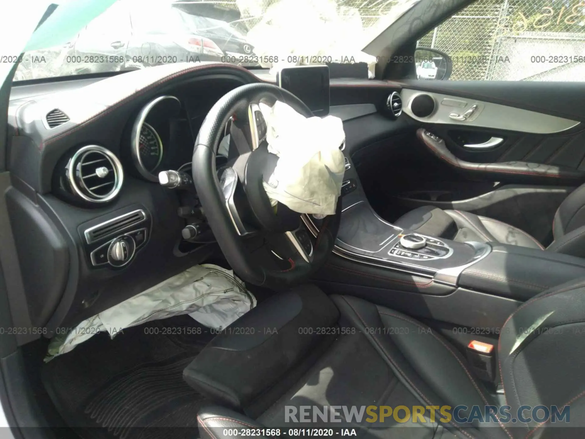 5 Photograph of a damaged car WDC0G6EB0KF524347 MERCEDES-BENZ GLC 2019