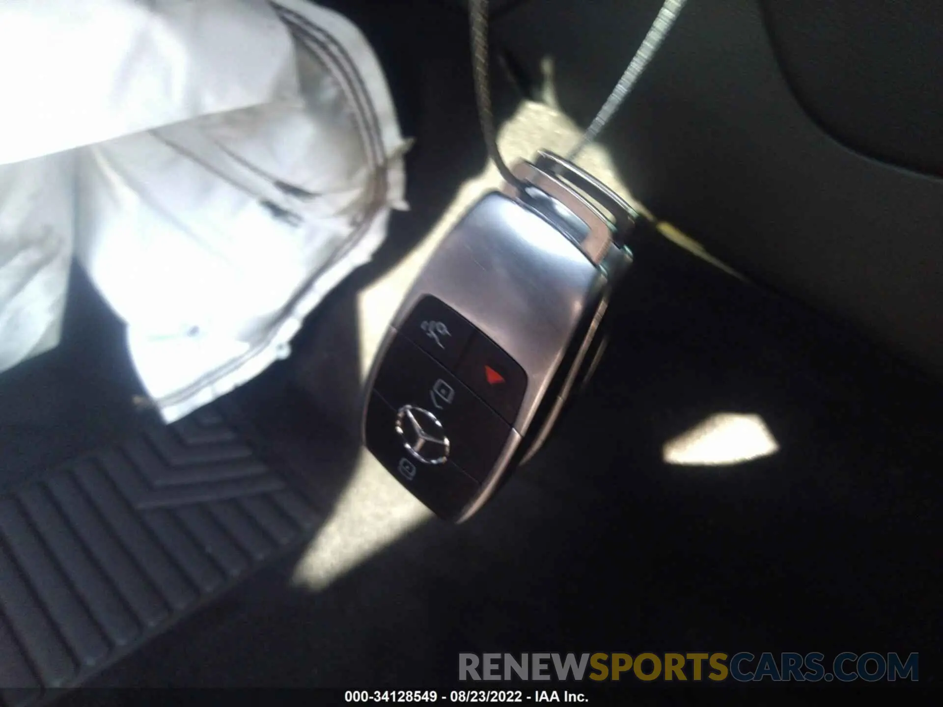 11 Фотография поврежденного автомобиля W1N0G8DB0LF767816 MERCEDES-BENZ GLC 2020