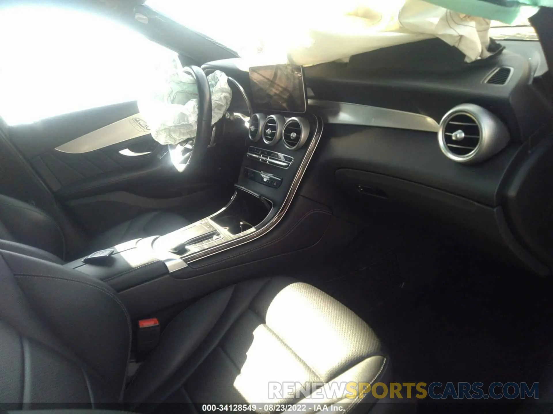 5 Фотография поврежденного автомобиля W1N0G8DB0LF767816 MERCEDES-BENZ GLC 2020