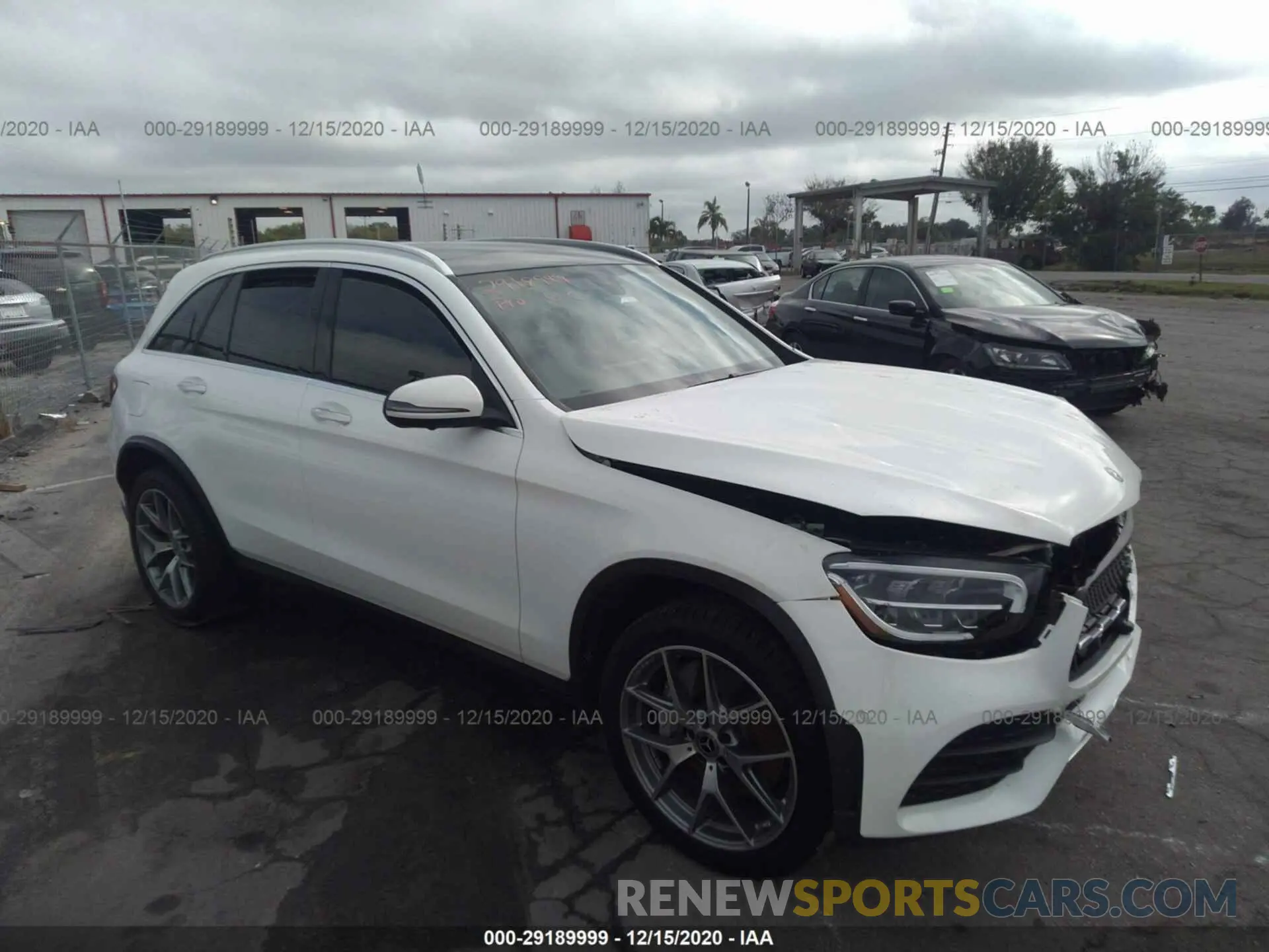 1 Photograph of a damaged car W1N0G8DB7LF790817 MERCEDES-BENZ GLC 2020