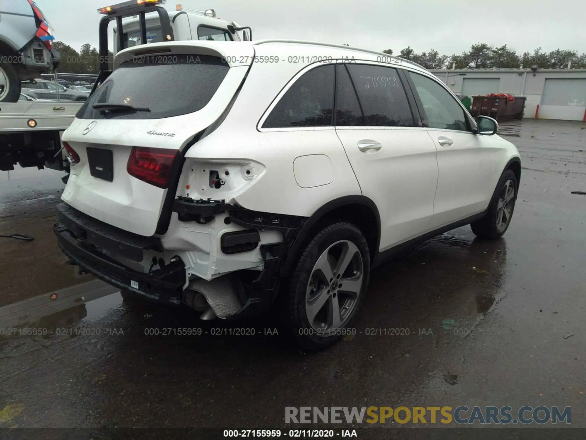 4 Photograph of a damaged car W1N0G8EB4LF765825 MERCEDES-BENZ GLC 2020
