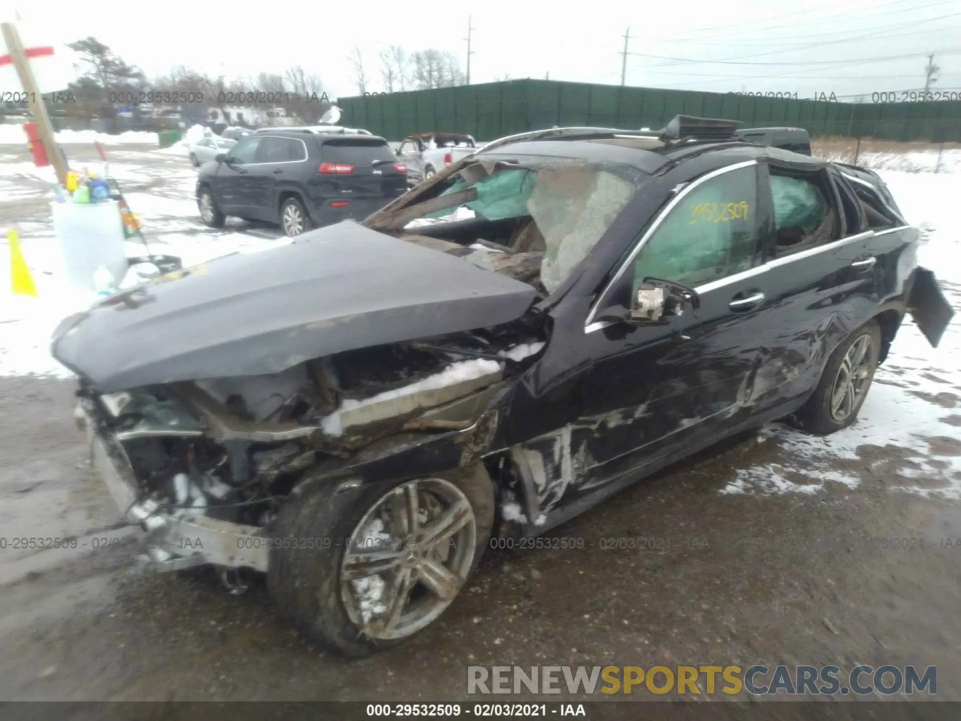 2 Photograph of a damaged car W1N0G8EB8LF761809 MERCEDES-BENZ GLC 2020