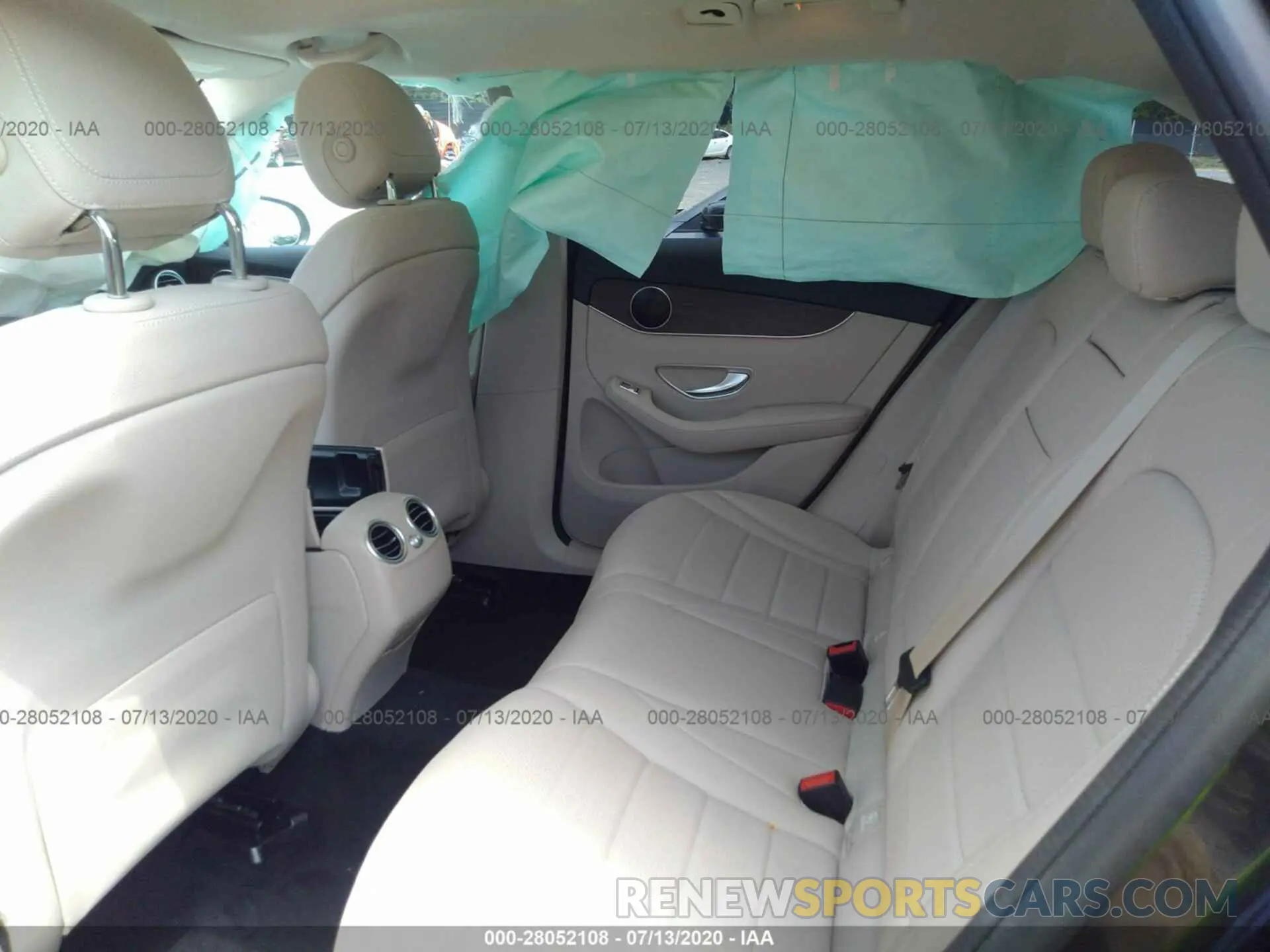 8 Photograph of a damaged car W1N0G8EBXLF793211 MERCEDES-BENZ GLC 2020