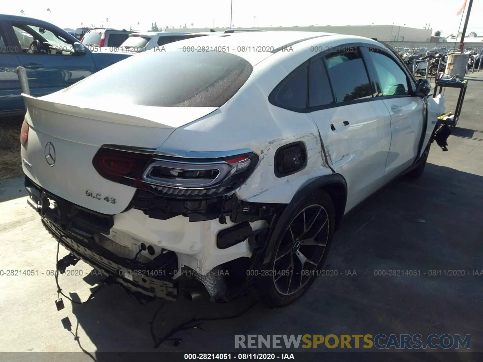 4 Photograph of a damaged car W1N0J6EB5LF789203 MERCEDES-BENZ GLC 2020