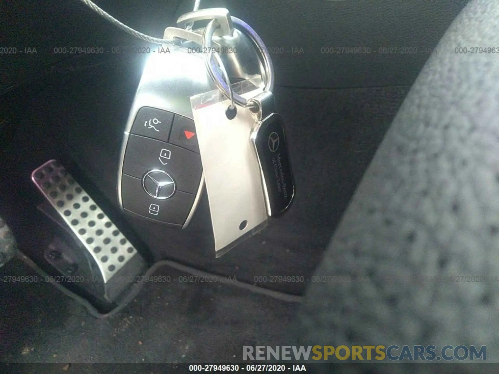 11 Photograph of a damaged car WDC0G8DB0LF740195 MERCEDES-BENZ GLC 2020