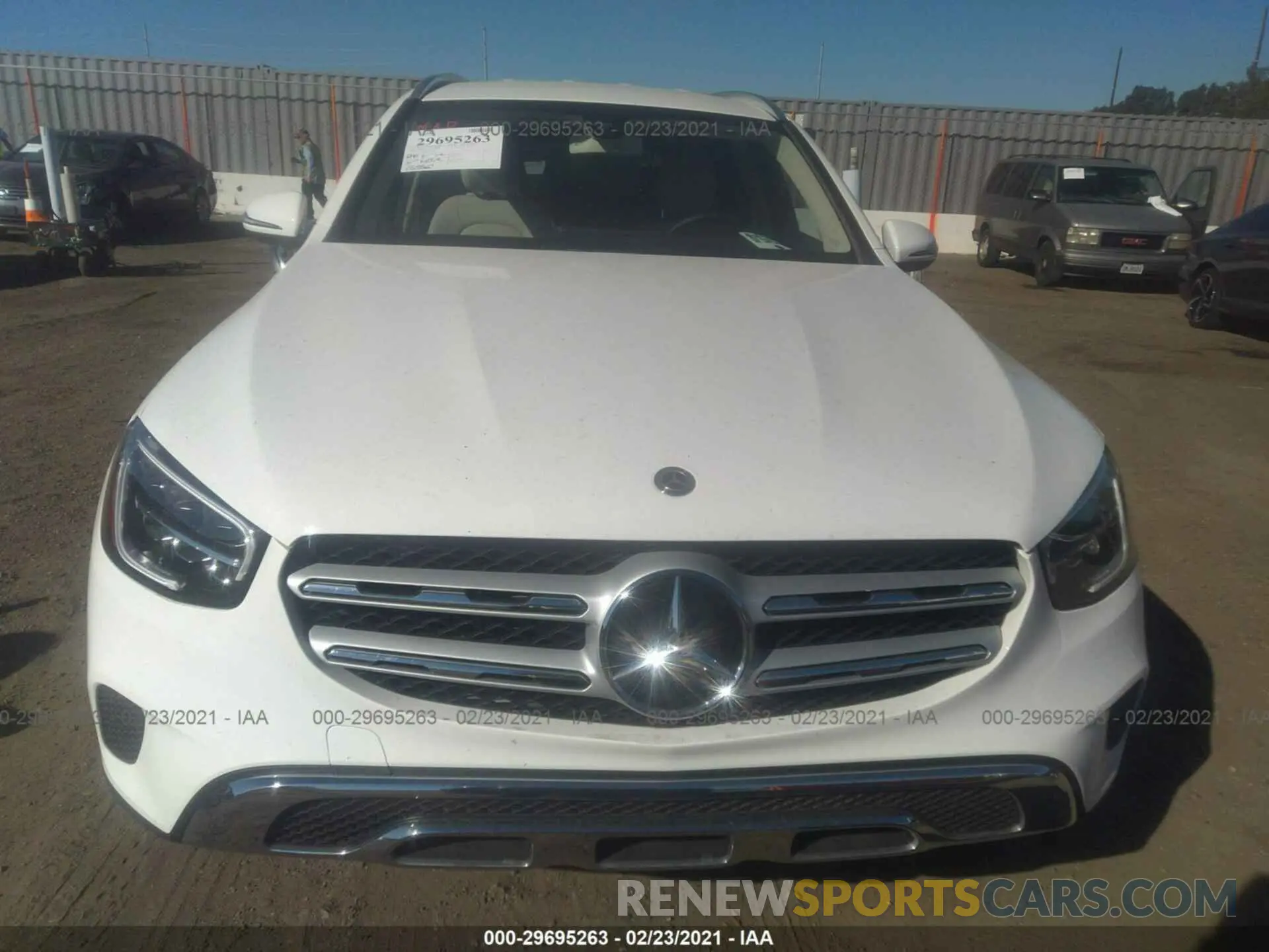 6 Photograph of a damaged car WDC0G8DB2LF676984 MERCEDES-BENZ GLC 2020