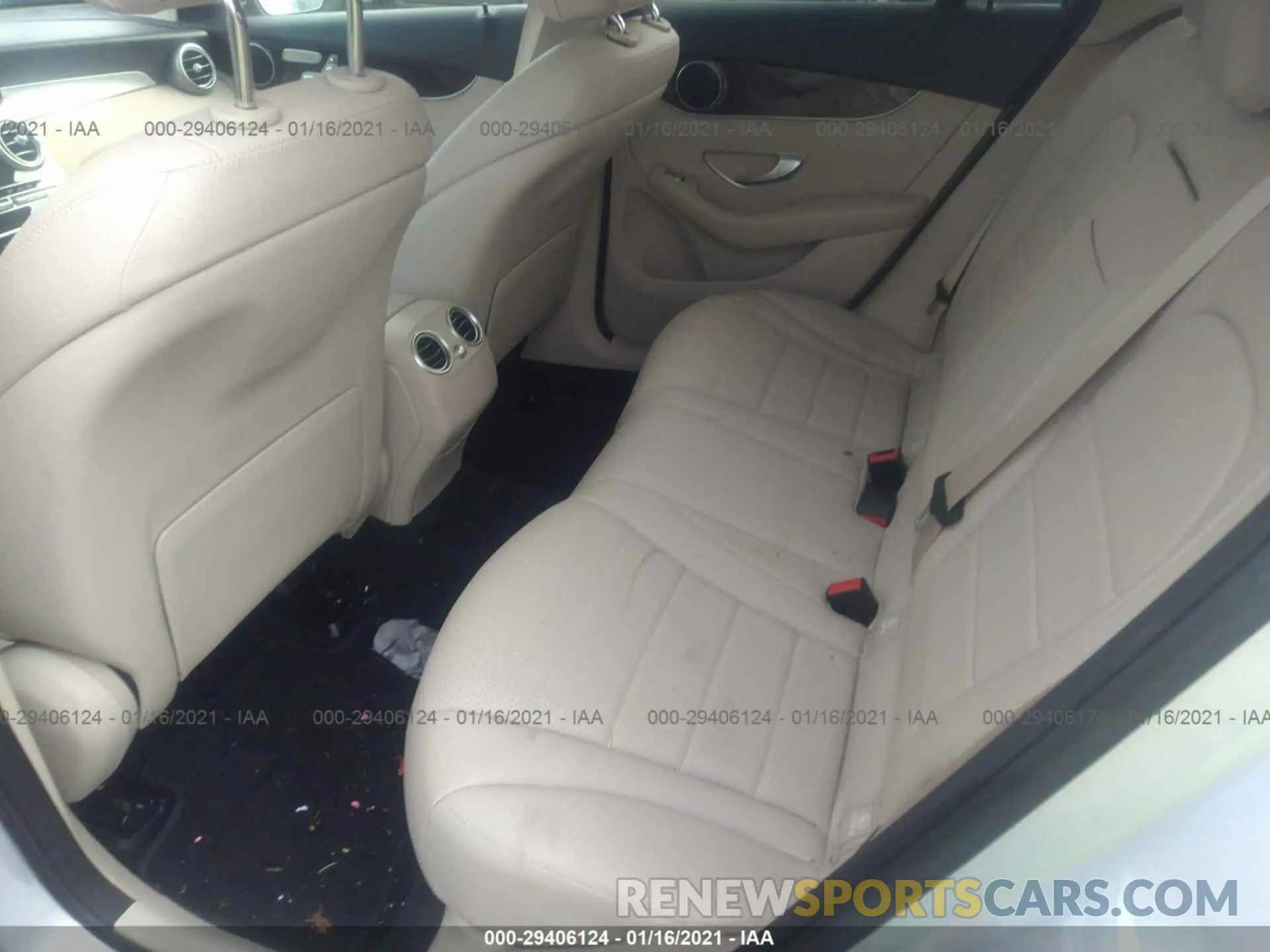 8 Photograph of a damaged car WDC0G8DB5LF723814 MERCEDES-BENZ GLC 2020