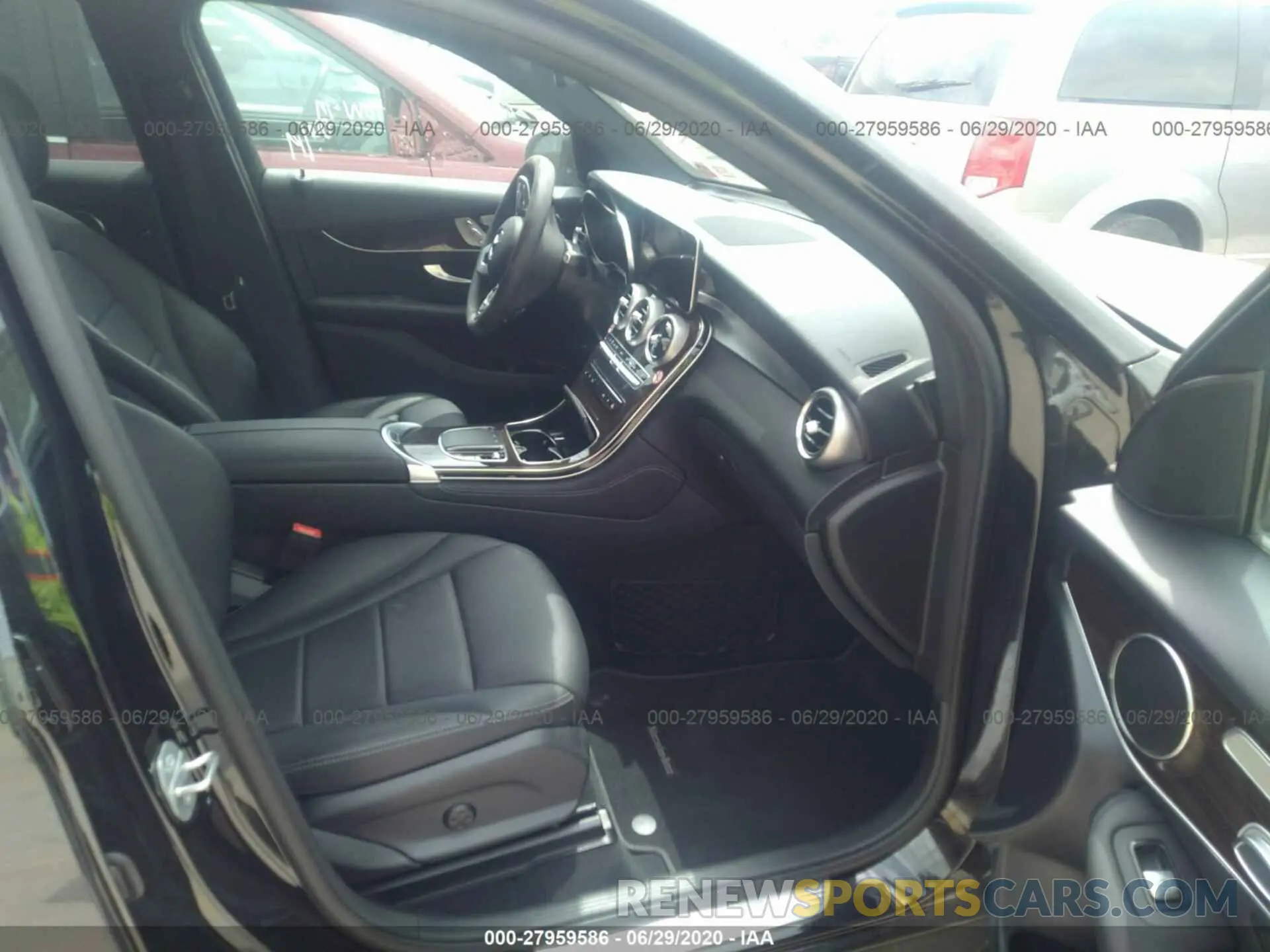 5 Photograph of a damaged car WDC0G8EB1LF711724 MERCEDES-BENZ GLC 2020