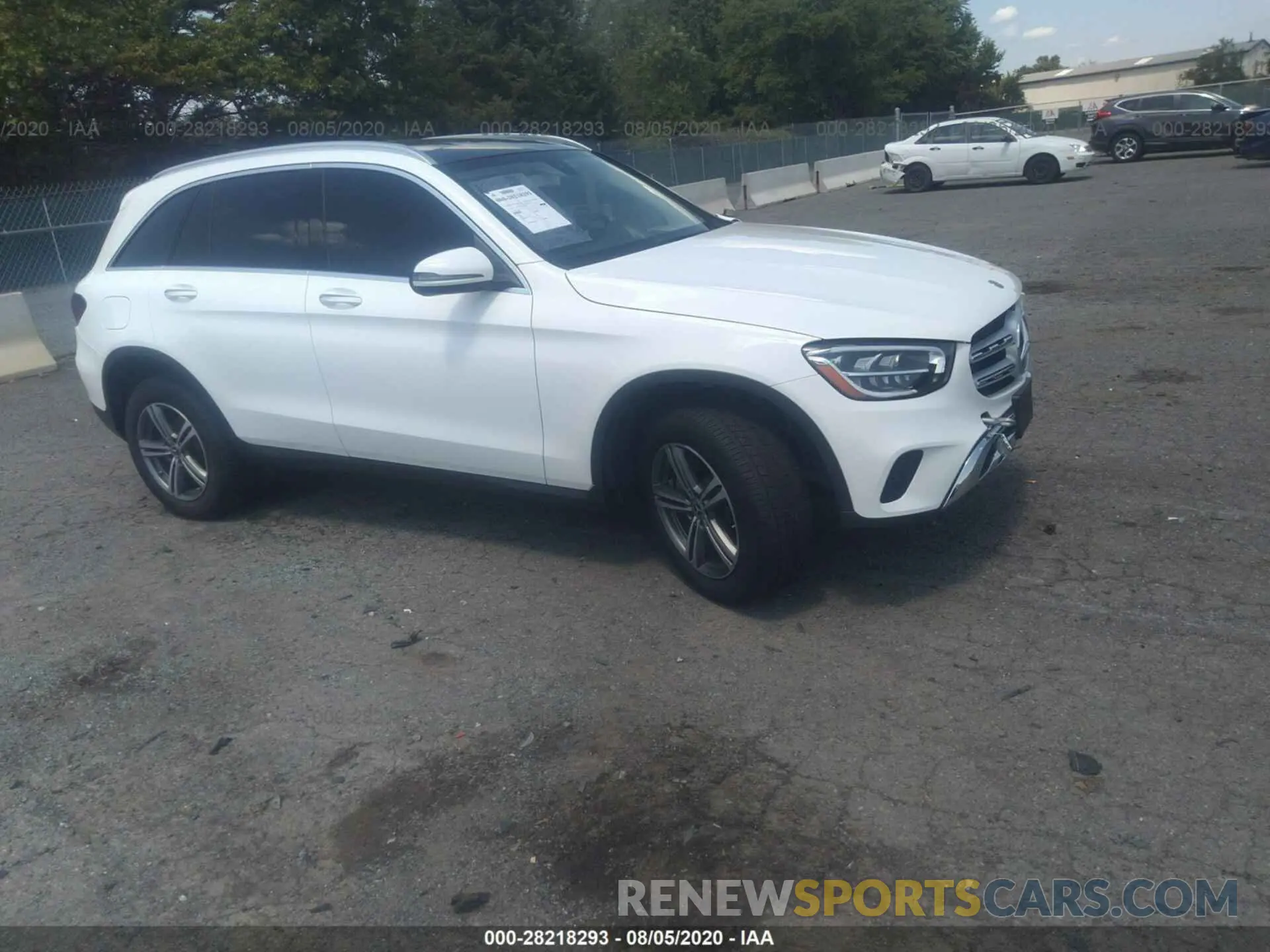 1 Photograph of a damaged car WDC0G8EB3LF712132 MERCEDES-BENZ GLC 2020