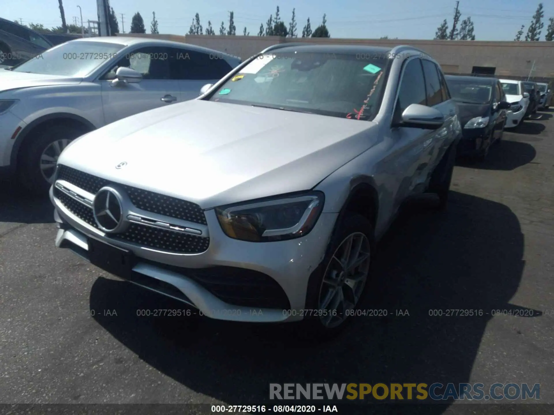 2 Photograph of a damaged car WDC0G8EB4LF708610 MERCEDES-BENZ GLC 2020