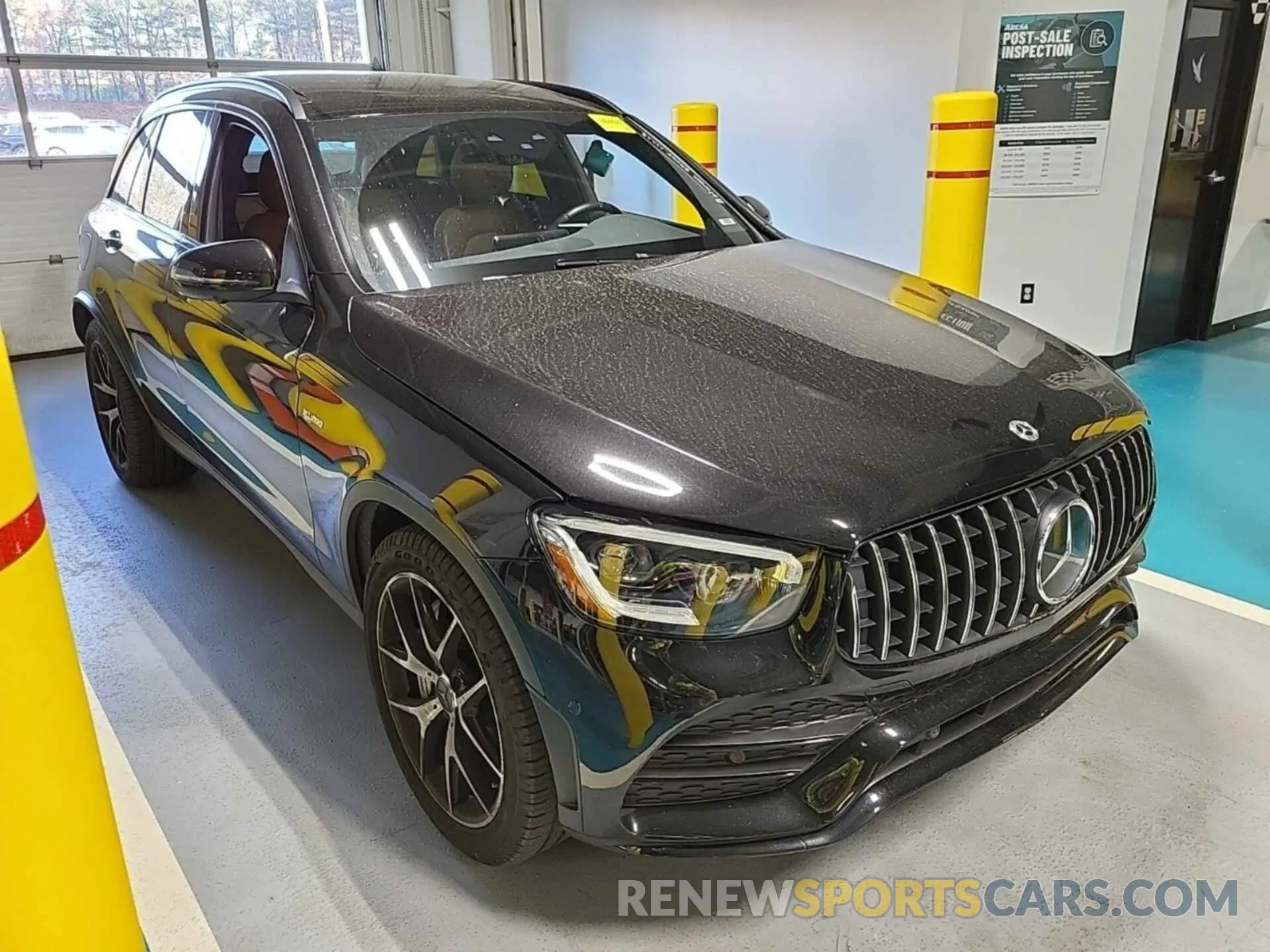 21 Photograph of a damaged car W1N0G6EB7NG076525 MERCEDES-BENZ GLC 2022