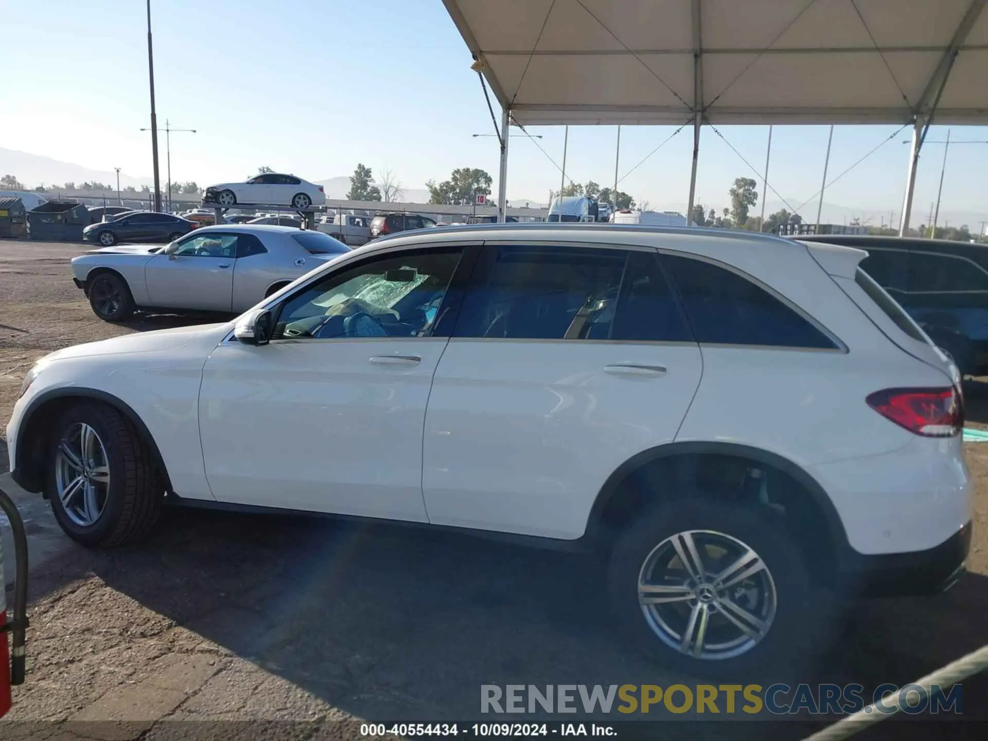 15 Photograph of a damaged car W1N0G8DB8NV378639 MERCEDES-BENZ GLC 2022