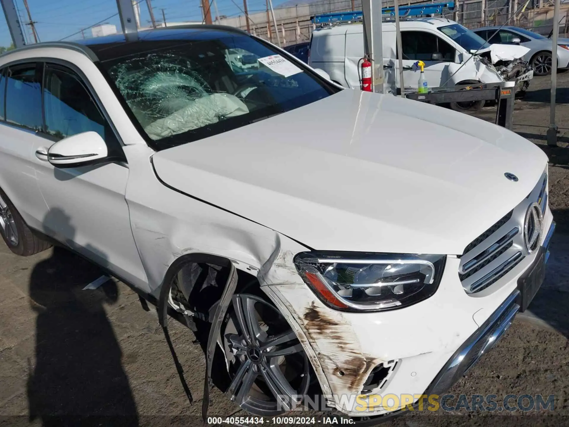 6 Photograph of a damaged car W1N0G8DB8NV378639 MERCEDES-BENZ GLC 2022