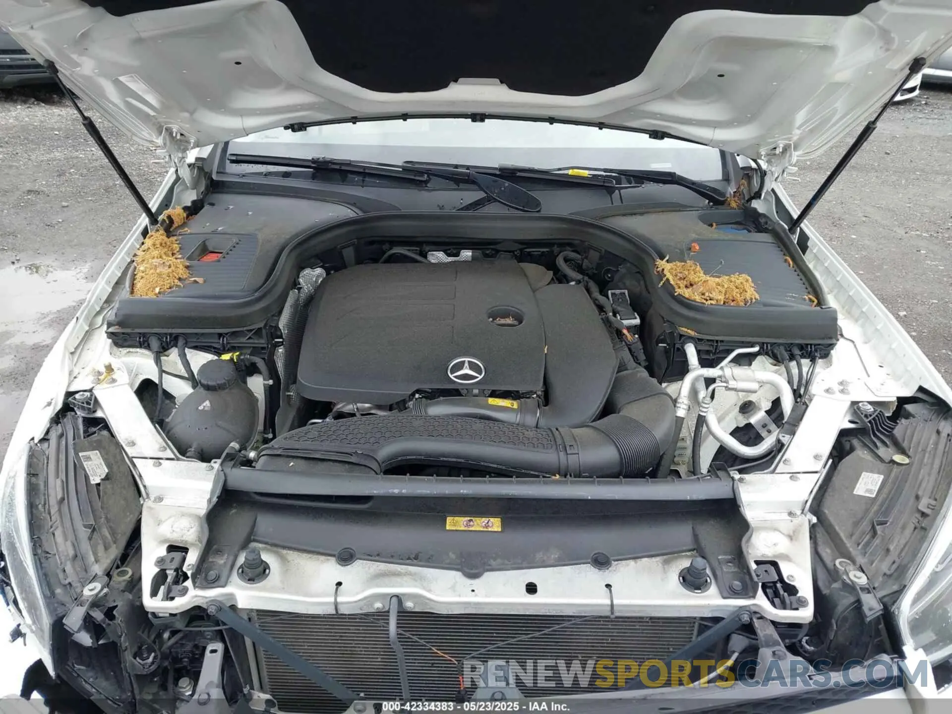 10 Photograph of a damaged car W1N0G8EB4NV342798 MERCEDES-BENZ GLC 2022