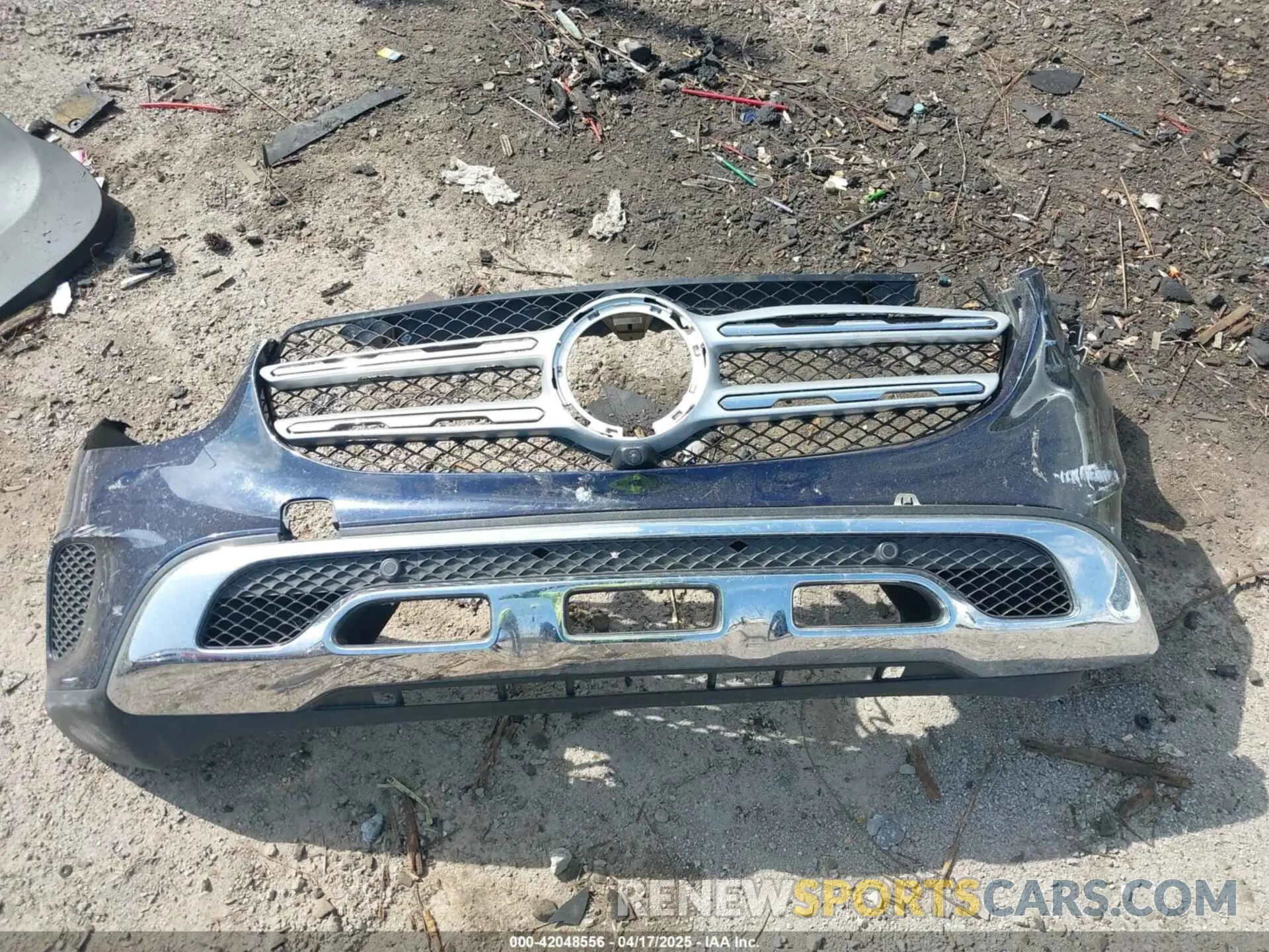 12 Photograph of a damaged car W1N0G8EBXNG118505 MERCEDES-BENZ GLC 2022