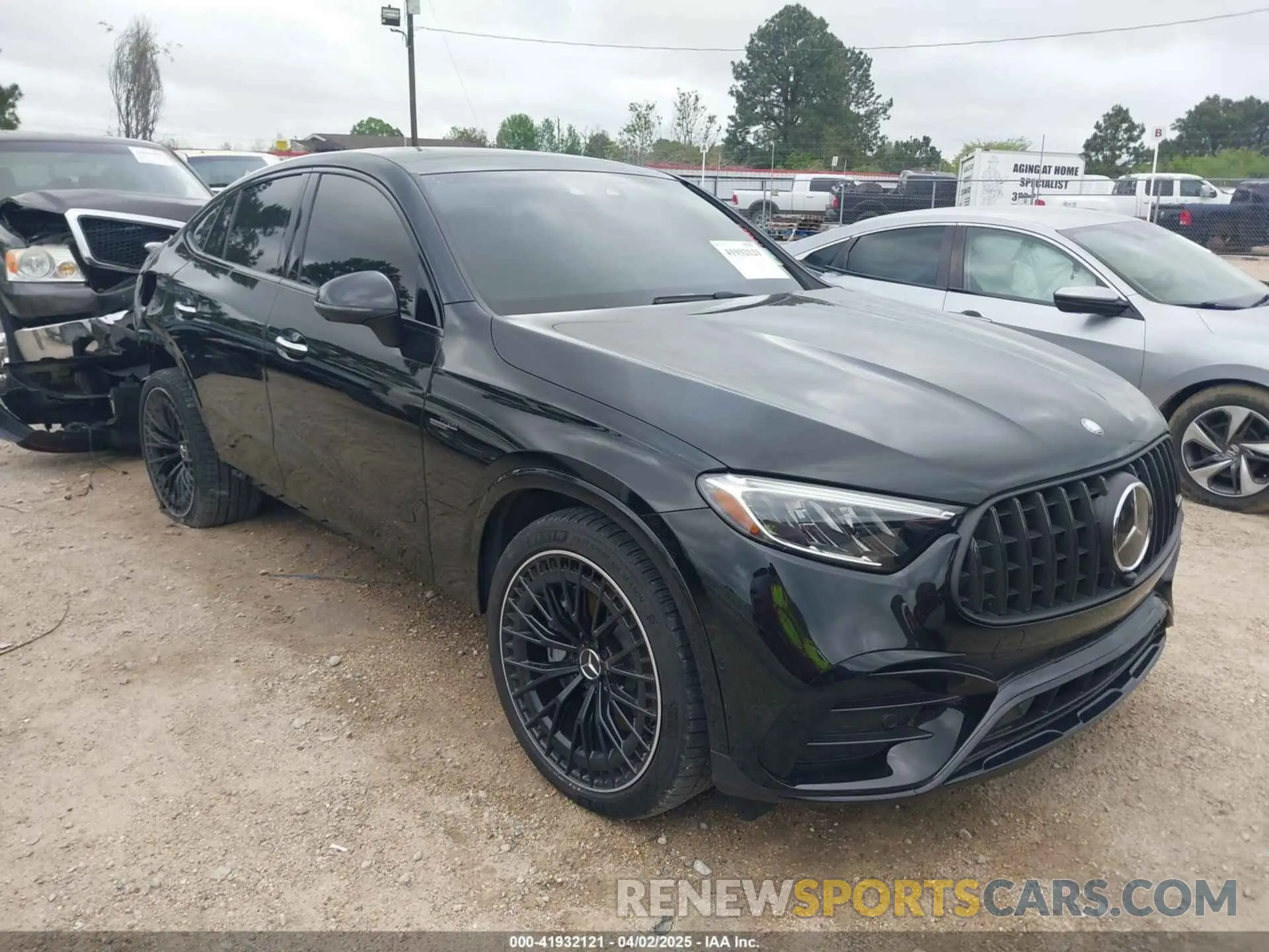 1 Фотография поврежденного автомобиля W1NKJ8HB1RF225993 MERCEDES-BENZ GLC 2024