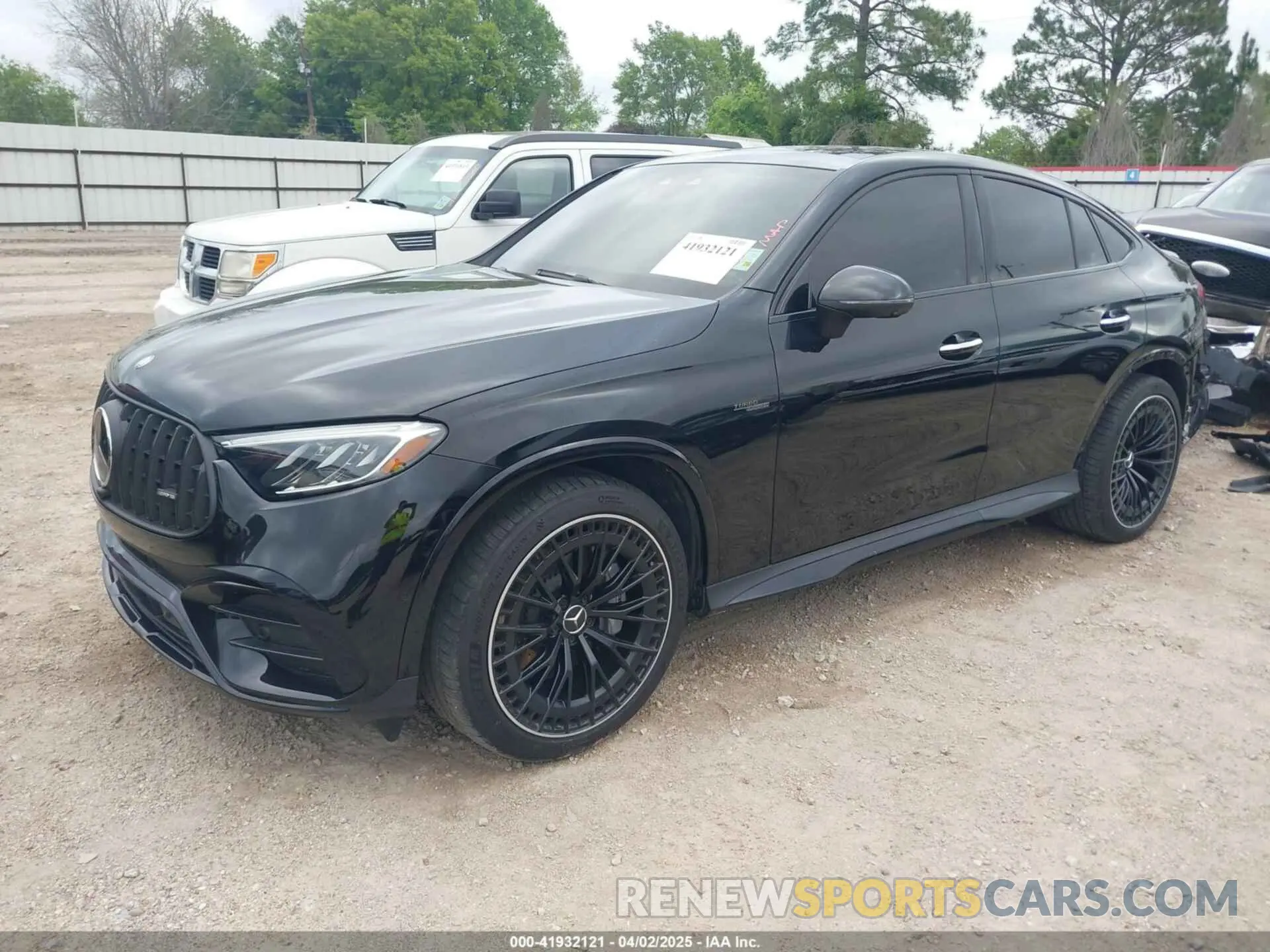 2 Фотография поврежденного автомобиля W1NKJ8HB1RF225993 MERCEDES-BENZ GLC 2024