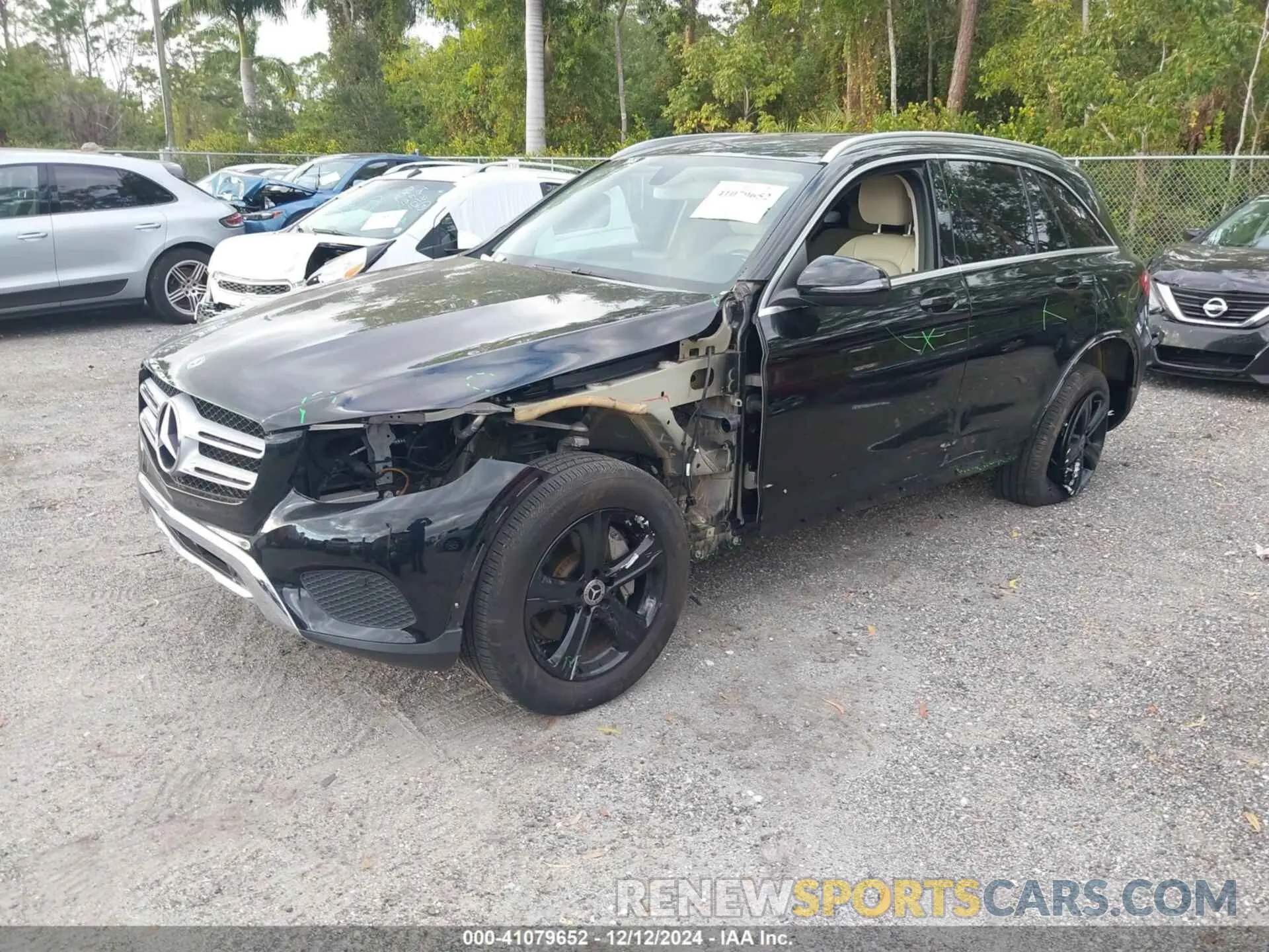 2 Photograph of a damaged car WDC0G4JB0KV144845 MERCEDES-BENZ GLC 300 2019