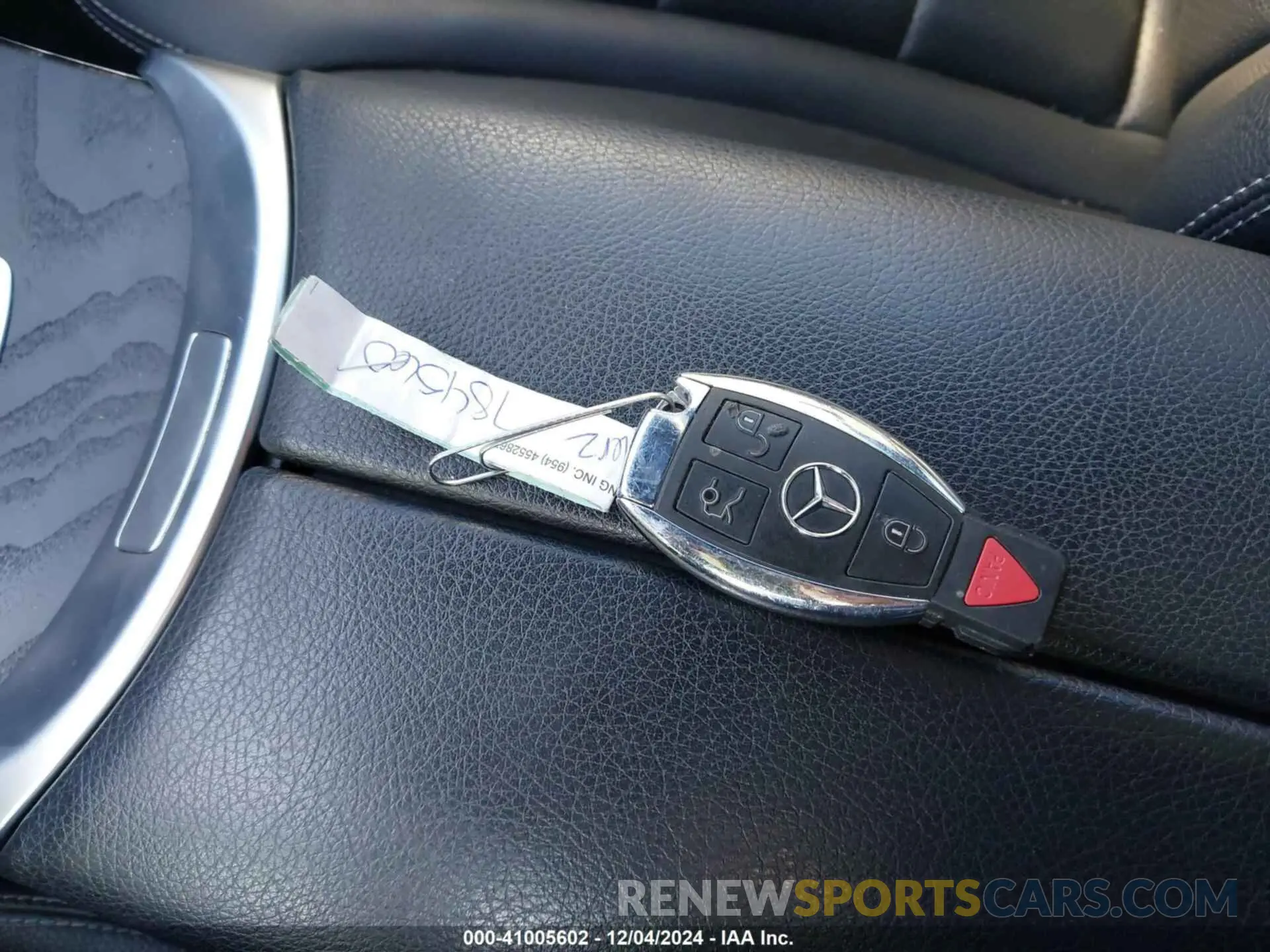 11 Фотография поврежденного автомобиля WDC0G4JB0KV188649 MERCEDES-BENZ GLC 300 2019