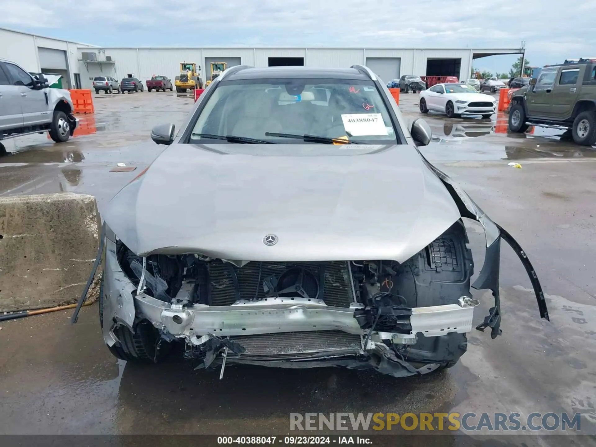 13 Photograph of a damaged car WDC0G4JB1KF553057 MERCEDES-BENZ GLC 300 2019