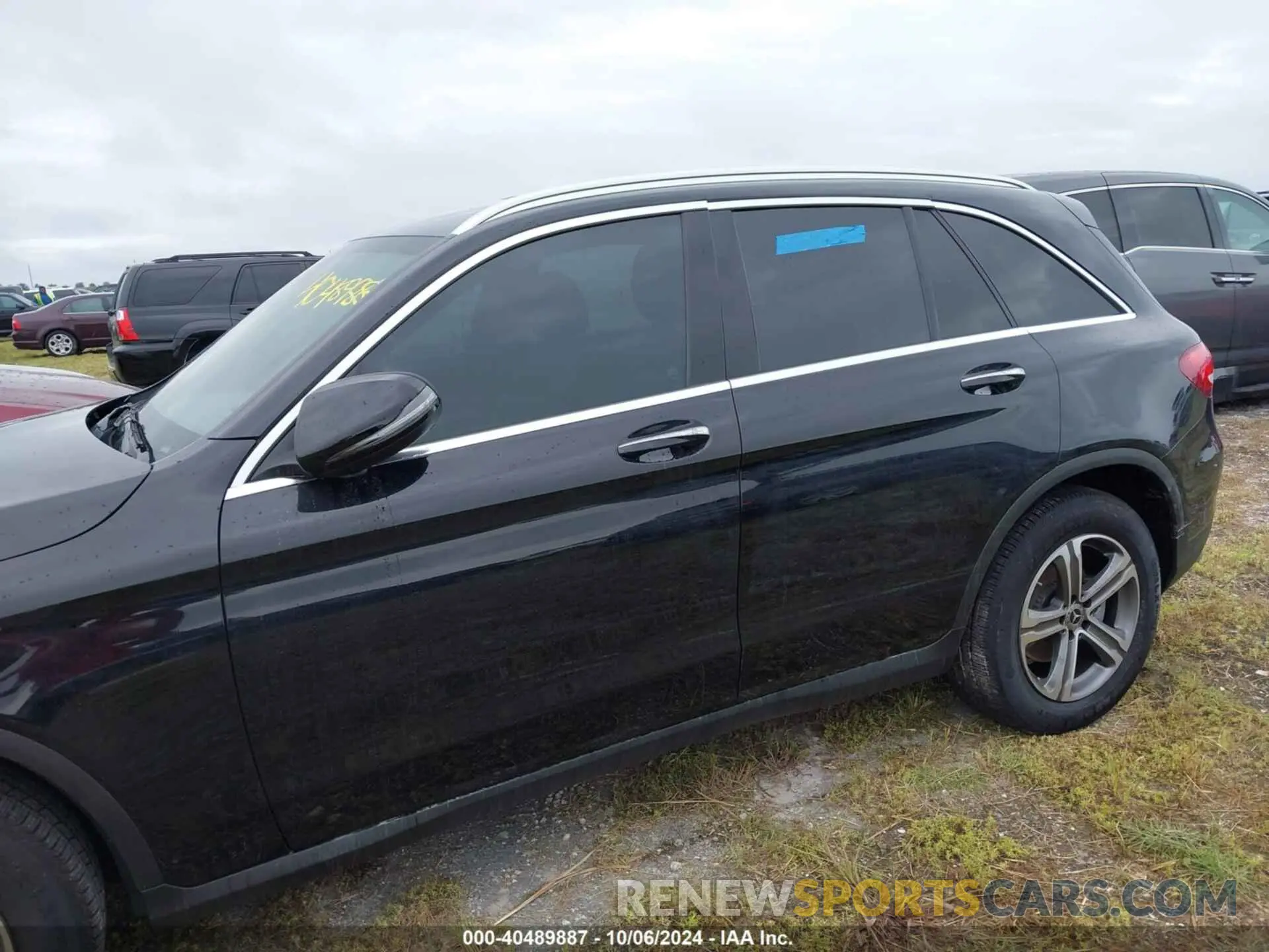 13 Photograph of a damaged car WDC0G4JB1KV127648 MERCEDES-BENZ GLC 300 2019