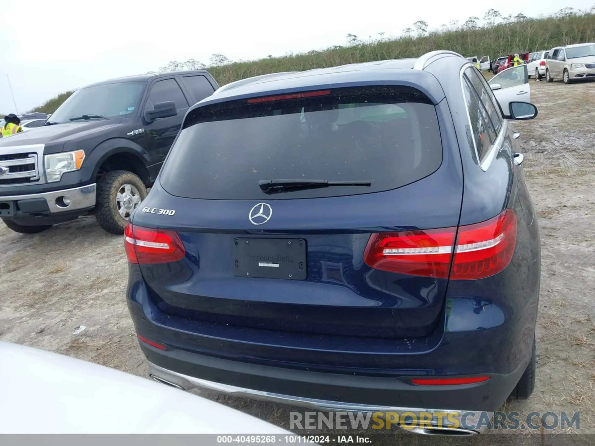 16 Photograph of a damaged car WDC0G4JB5KV168428 MERCEDES-BENZ GLC 300 2019