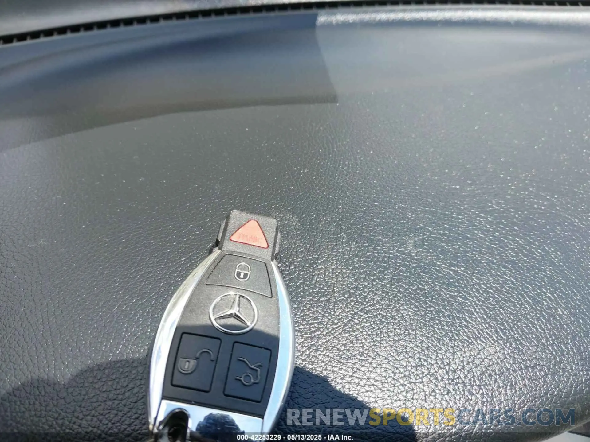 11 Photograph of a damaged car WDC0G4JB7KV184212 MERCEDES-BENZ GLC 300 2019