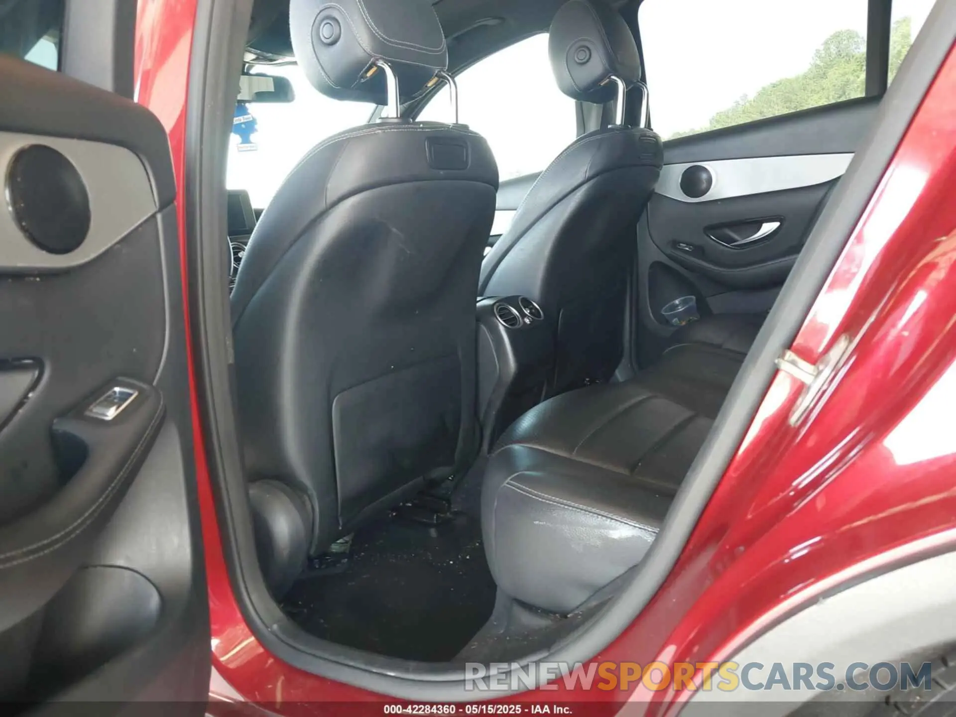 8 Фотография поврежденного автомобиля WDC0G4JB8KF563939 MERCEDES-BENZ GLC 300 2019