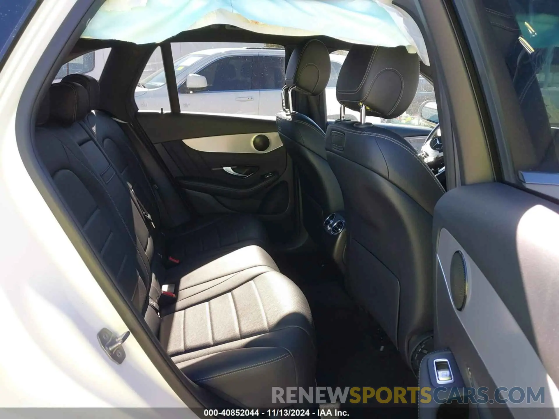 8 Photograph of a damaged car WDC0G4JB8KV147086 MERCEDES-BENZ GLC 300 2019