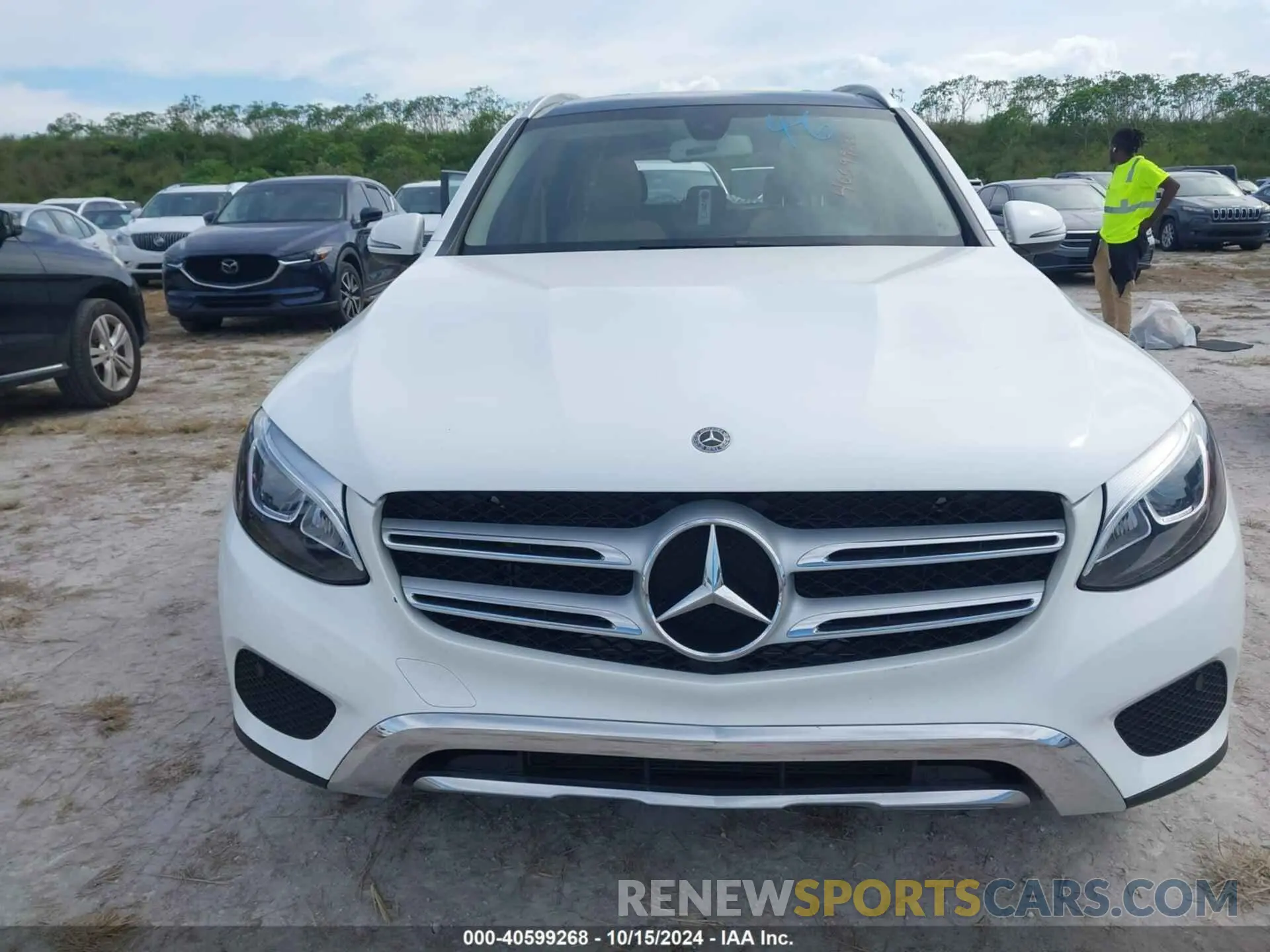 12 Photograph of a damaged car WDC0G4JB9KF591751 MERCEDES-BENZ GLC 300 2019