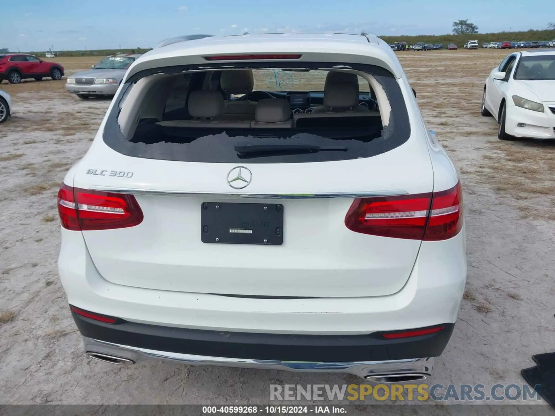 16 Photograph of a damaged car WDC0G4JB9KF591751 MERCEDES-BENZ GLC 300 2019