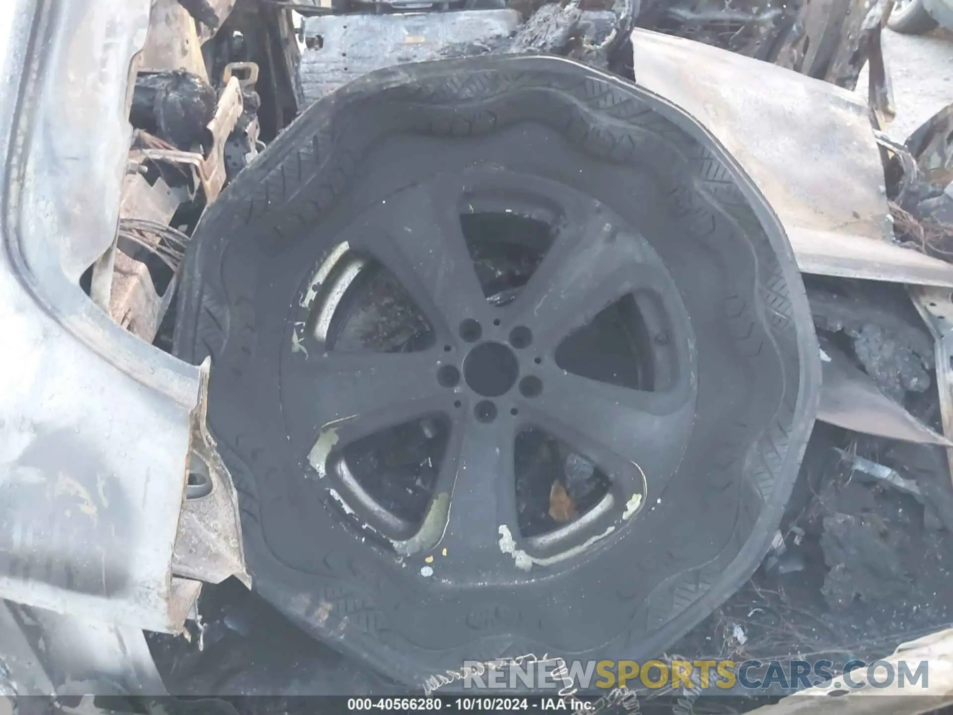 11 Photograph of a damaged car WDC0G4KB1KF611943 MERCEDES-BENZ GLC 300 2019